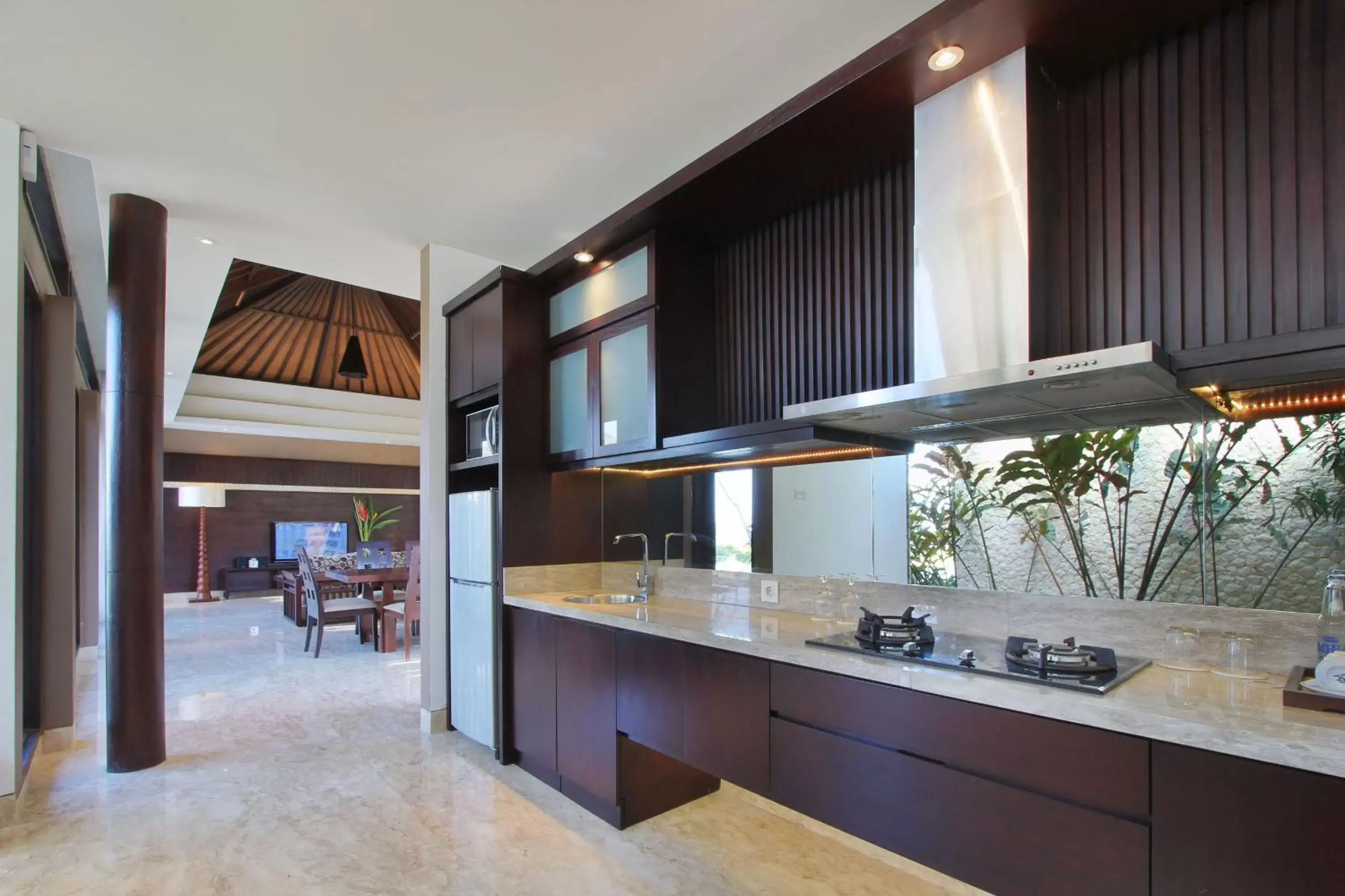 kitchen, Kitchen/Kitchenette in Ulu Segara Luxury Suites & Villas