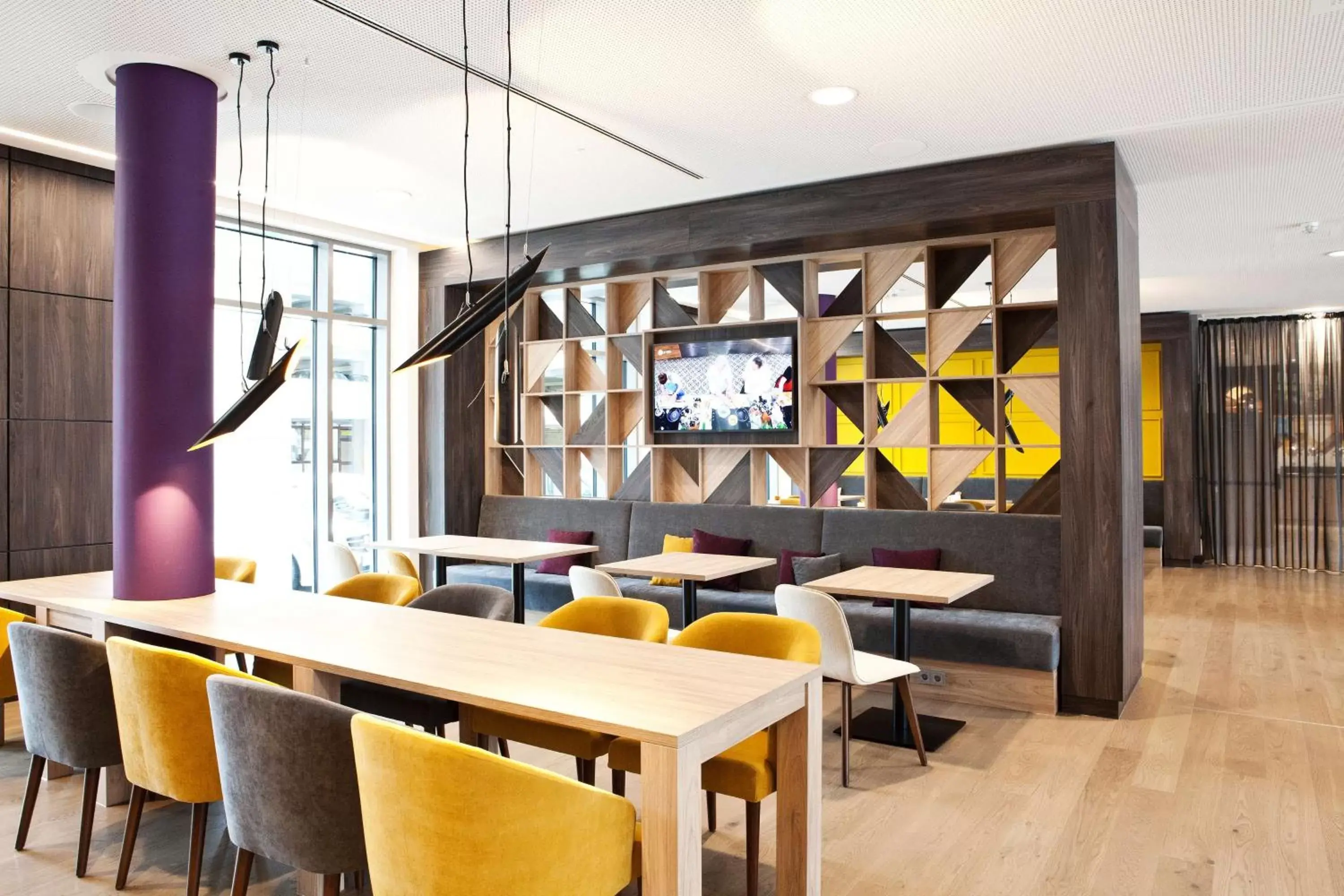 Lobby or reception in Hampton By Hilton Dortmund Phoenix See Lobby or reception in Hampton By Hilton Dortmund Phoenix See