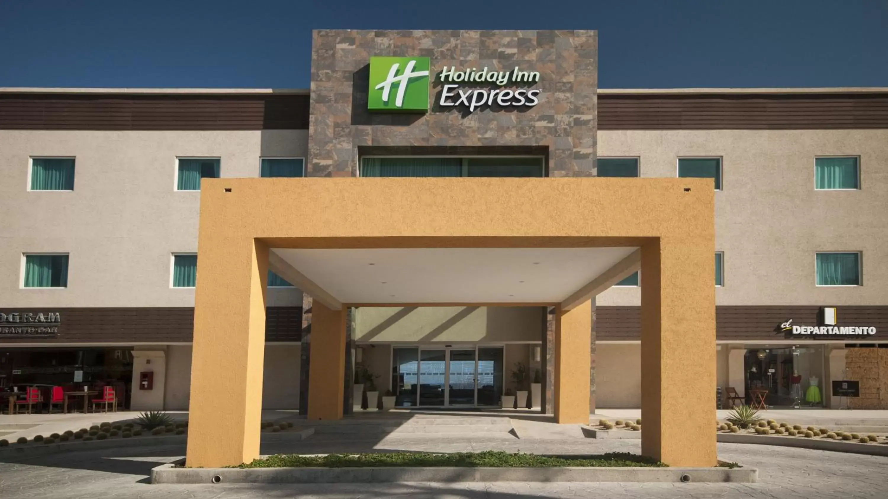 Property Building in Holiday Inn Express Cabo San Lucas, an IHG Hotel