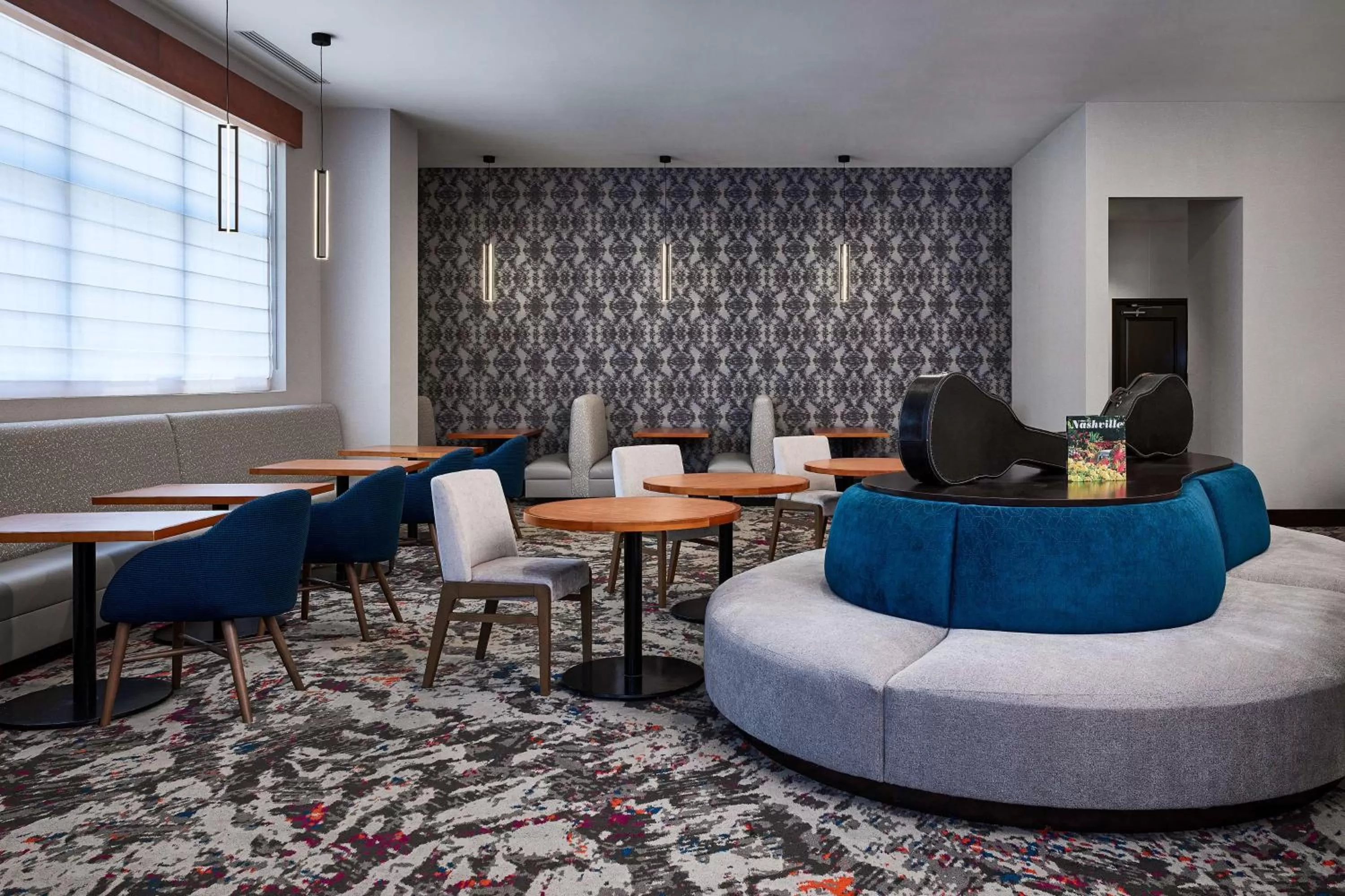 Restaurant/places to eat in Hilton Garden Inn Nashville Downtown Convention Center