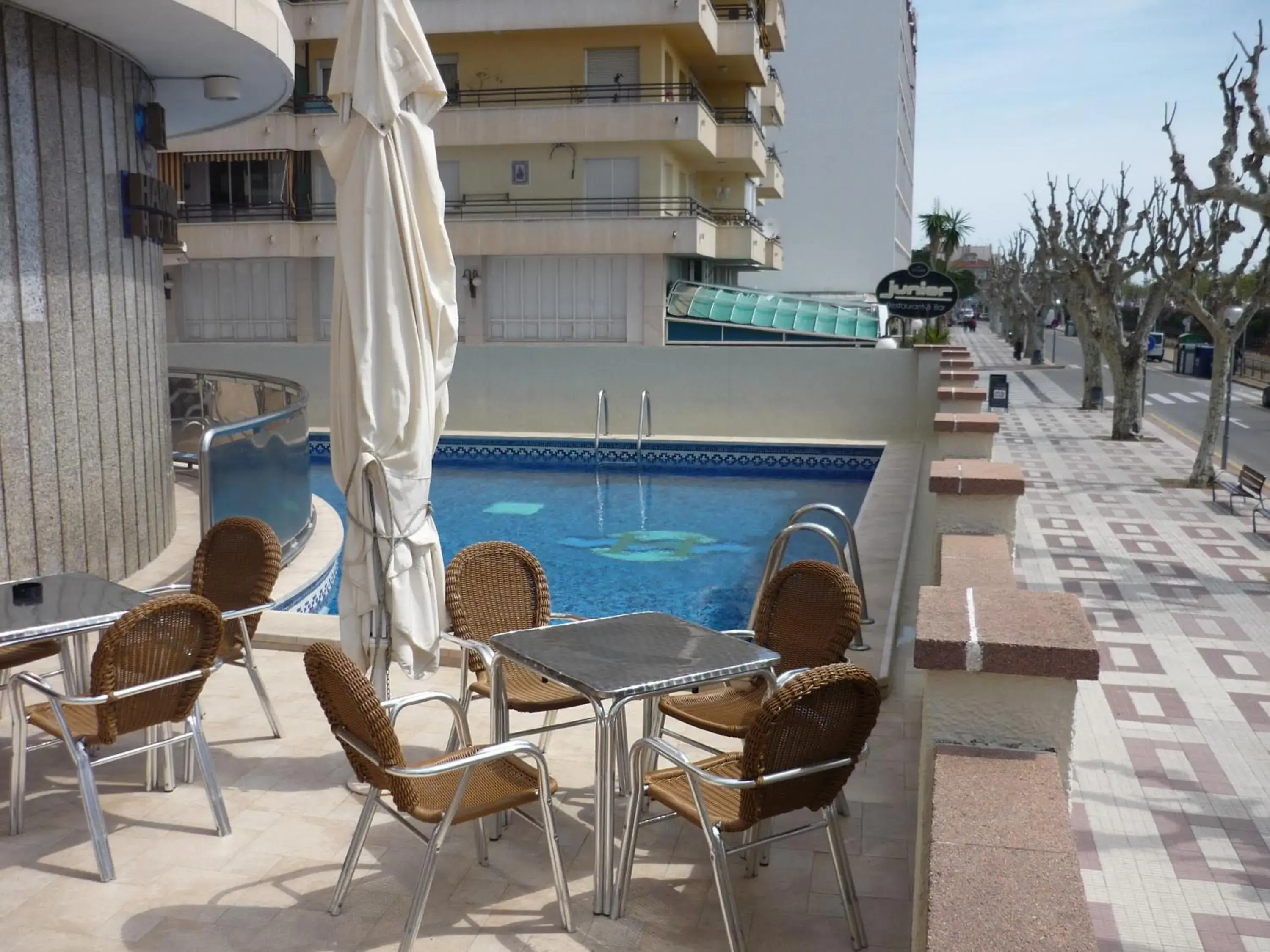 Swimming Pool in Hotel Haromar