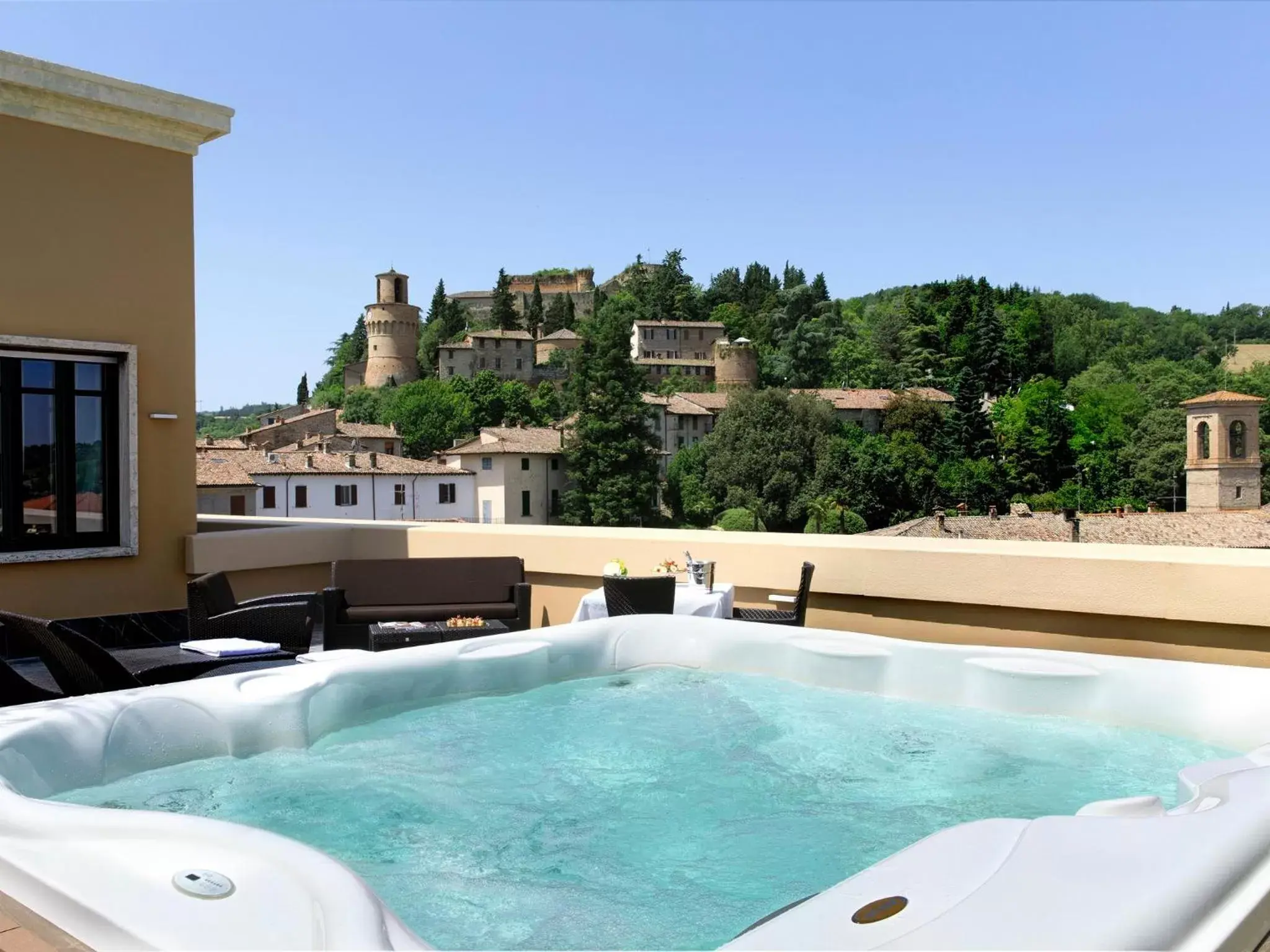 Hot Tub, Swimming Pool in Grand Hotel Castrocaro Longlife Formula