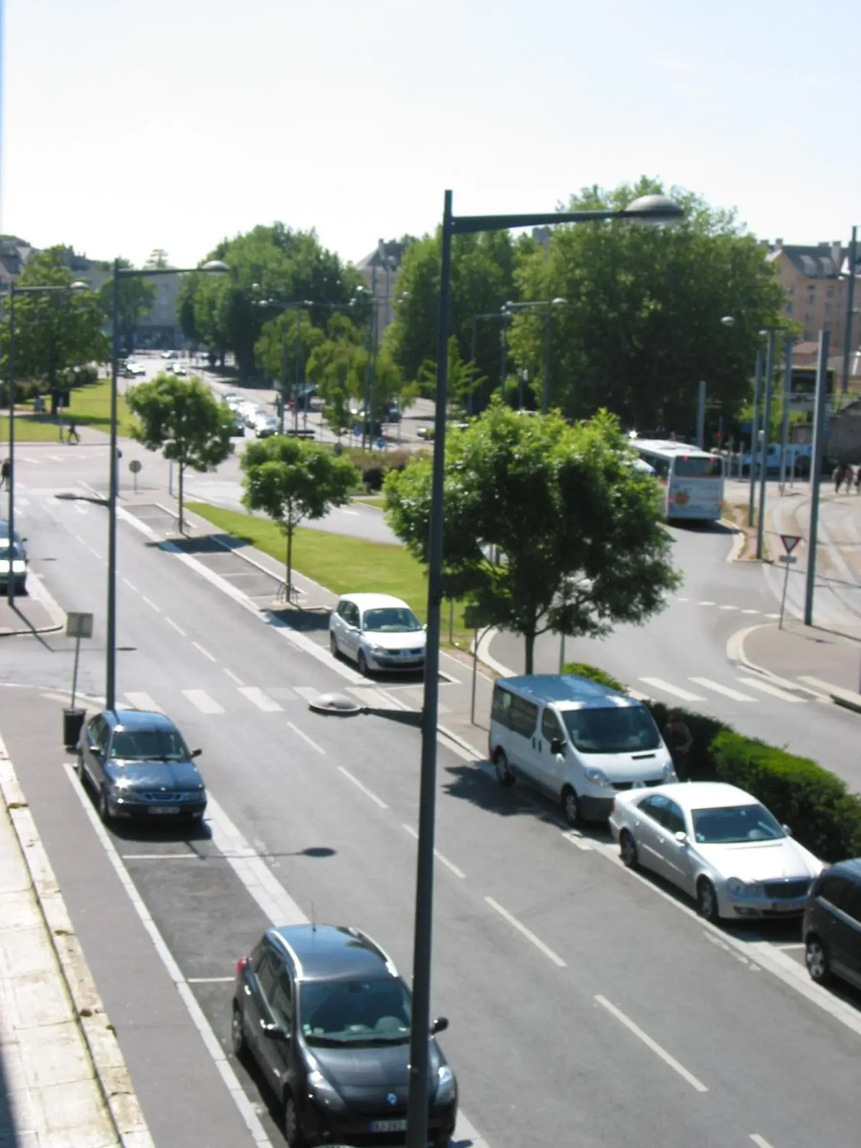 Street view, City View in Hôtel Mary's - Caen Centre Gare Sncf