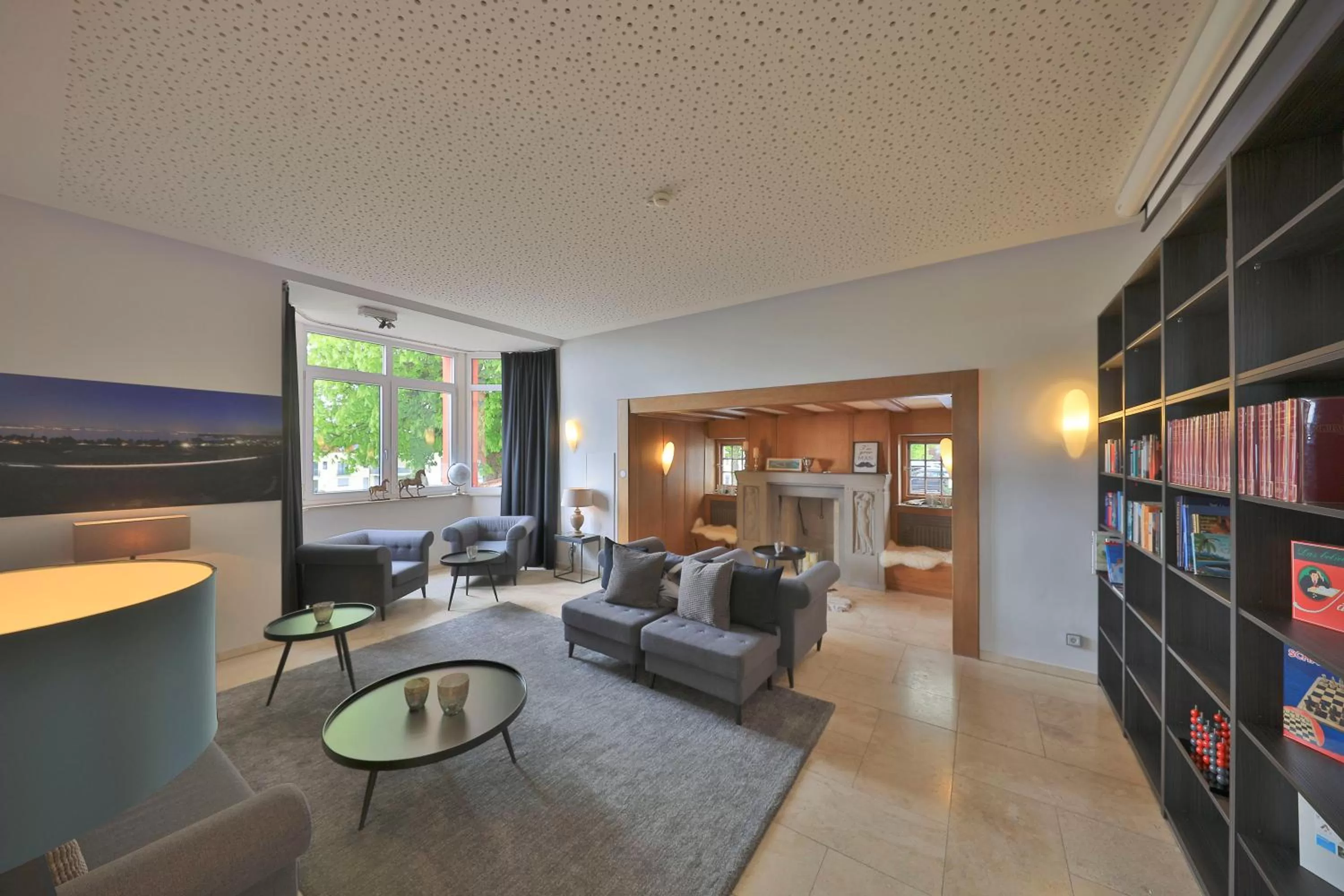 Library in Bodensee-Hotel Sonnenhof