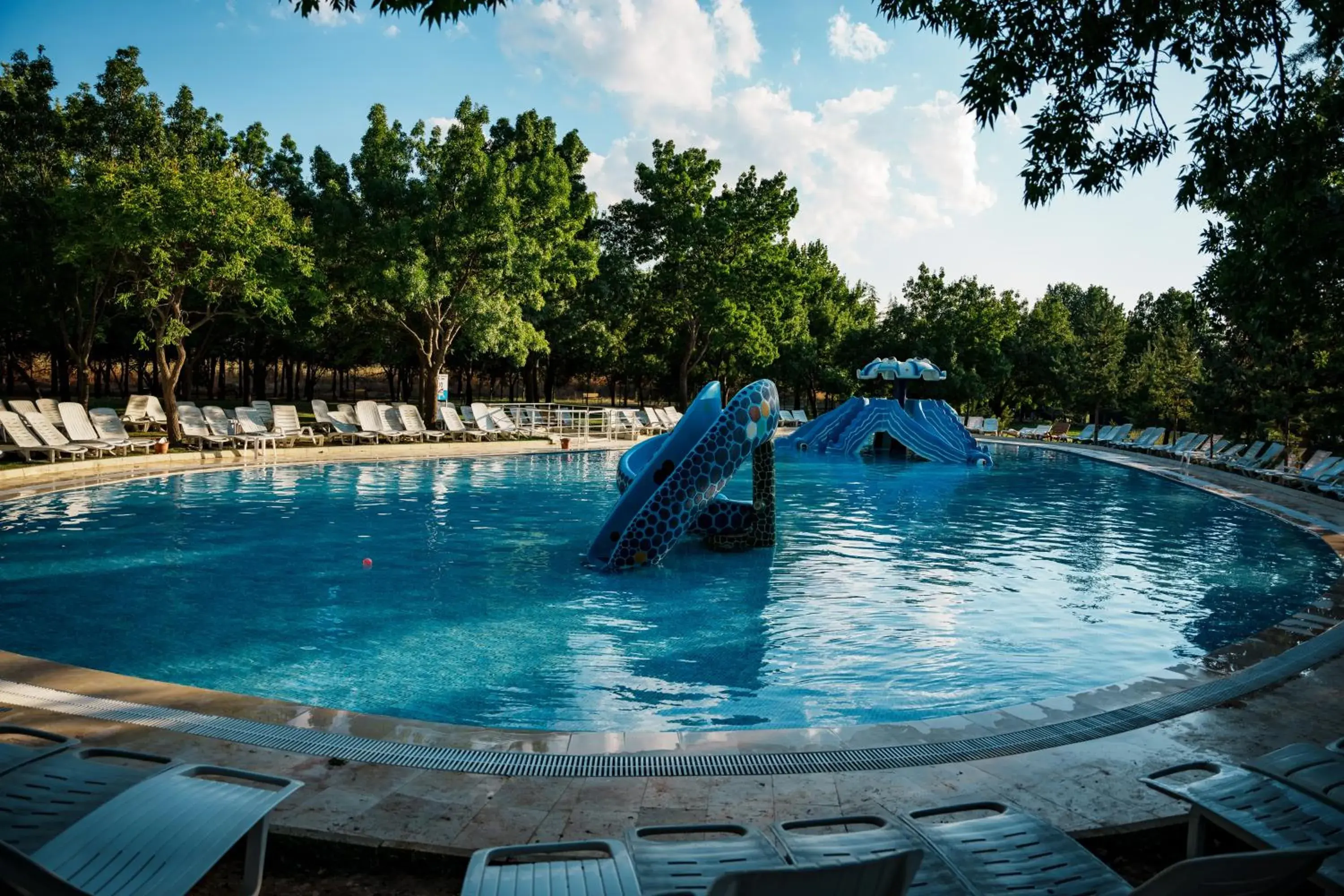 Aqua park, Swimming Pool in Anadolu Hotels Esenboga Thermal