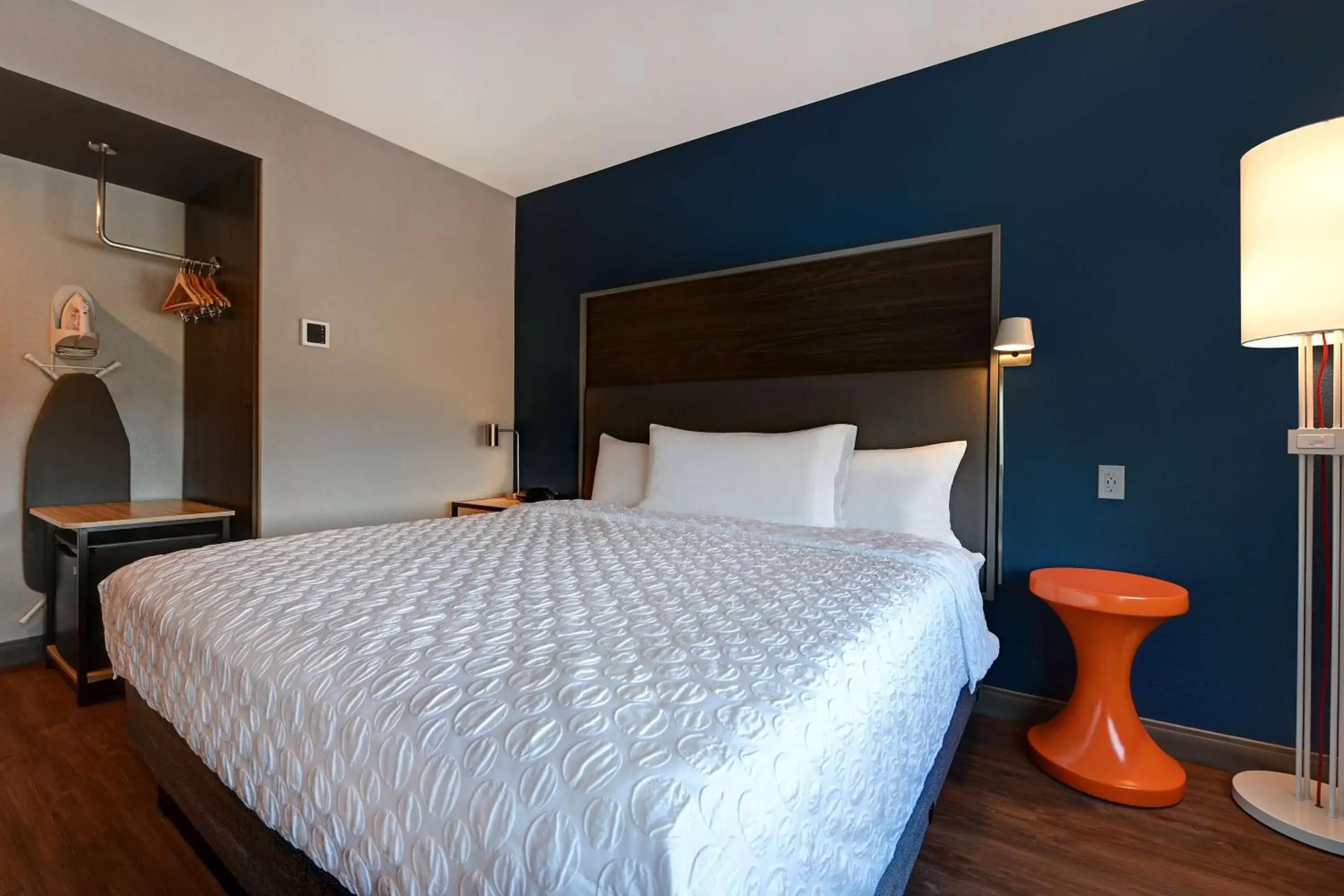 King Room - Hearing Accessible in Tru By Hilton Spokane Valley, Wa King Room - Hearing Accessible in Tru By Hilton Spokane Valley, Wa