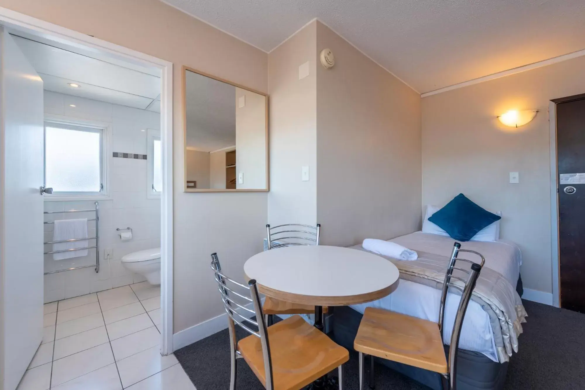 Dining Area in Capital View Motor Inn