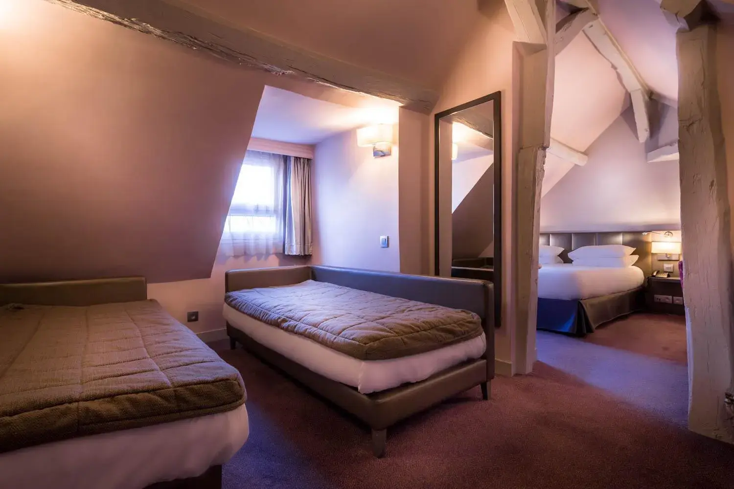 Bed in Hotel Massena