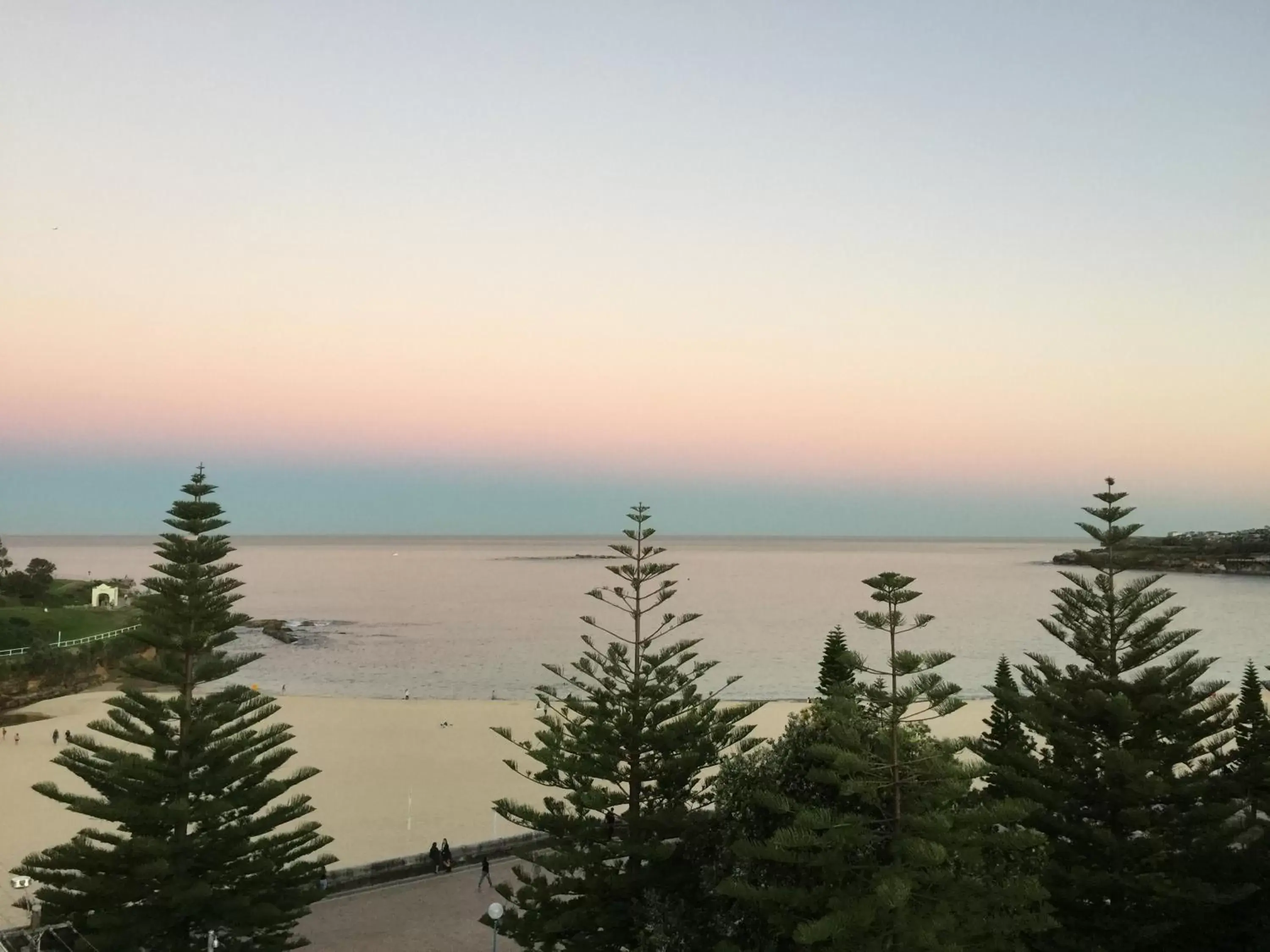Sunset, Natural Landscape in Coogee Sands Hotel & Apartments