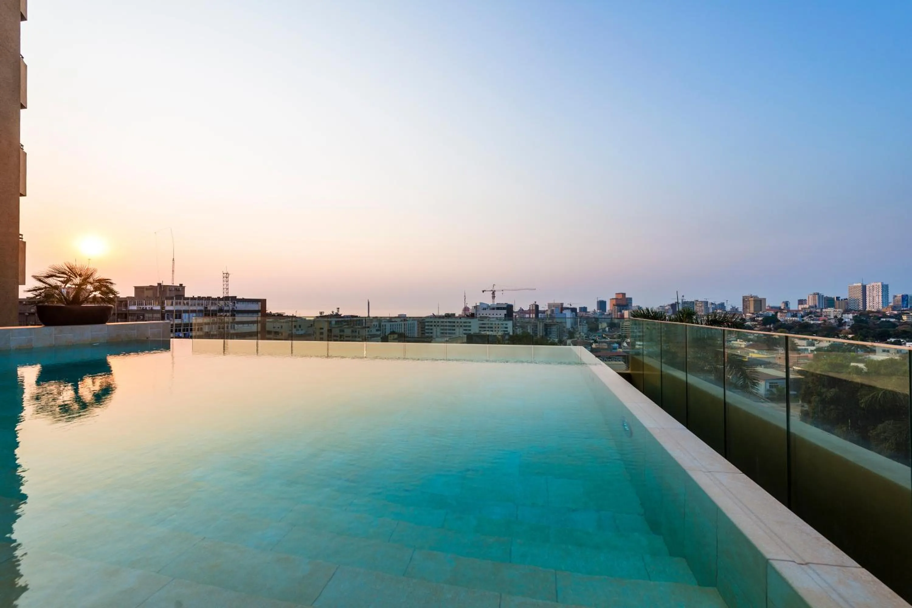 Pool view in Hotel Alvalade