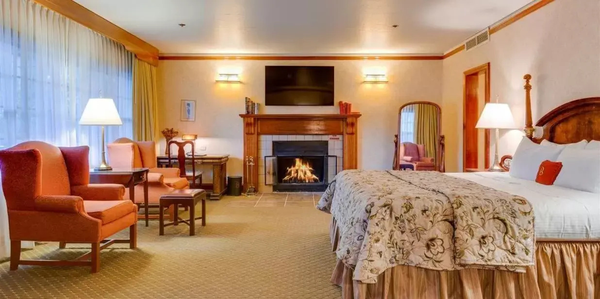 Photo of the whole room, Seating Area in Benbow Historic Inn