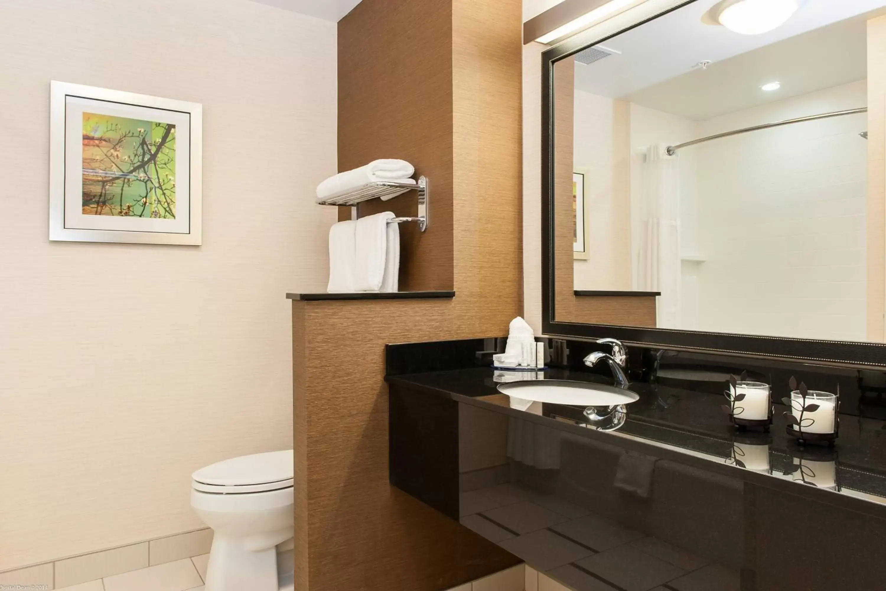 Bathroom in Fairfield Inn & Suites by Marriott Vernon