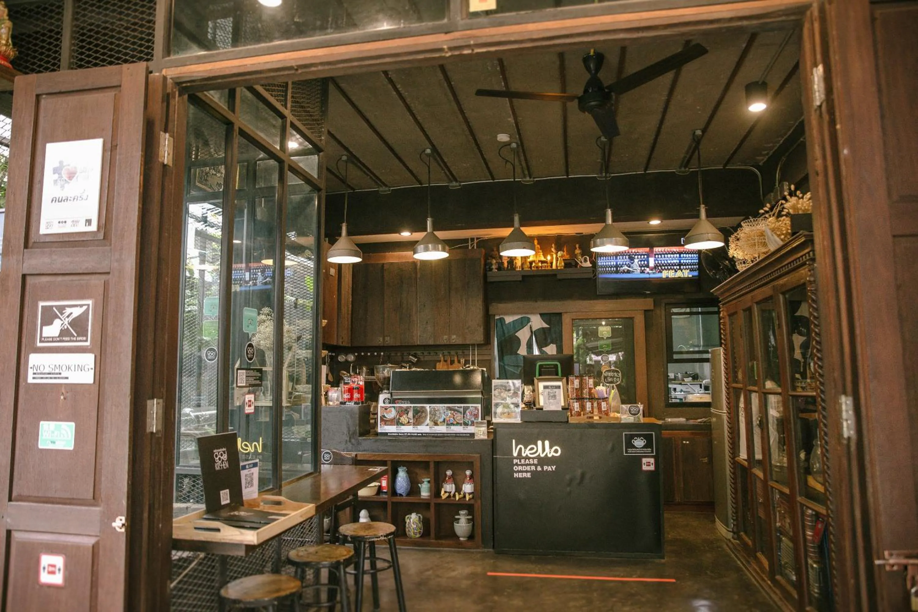 Restaurant/places to eat in Gord ChiangMai Hotel