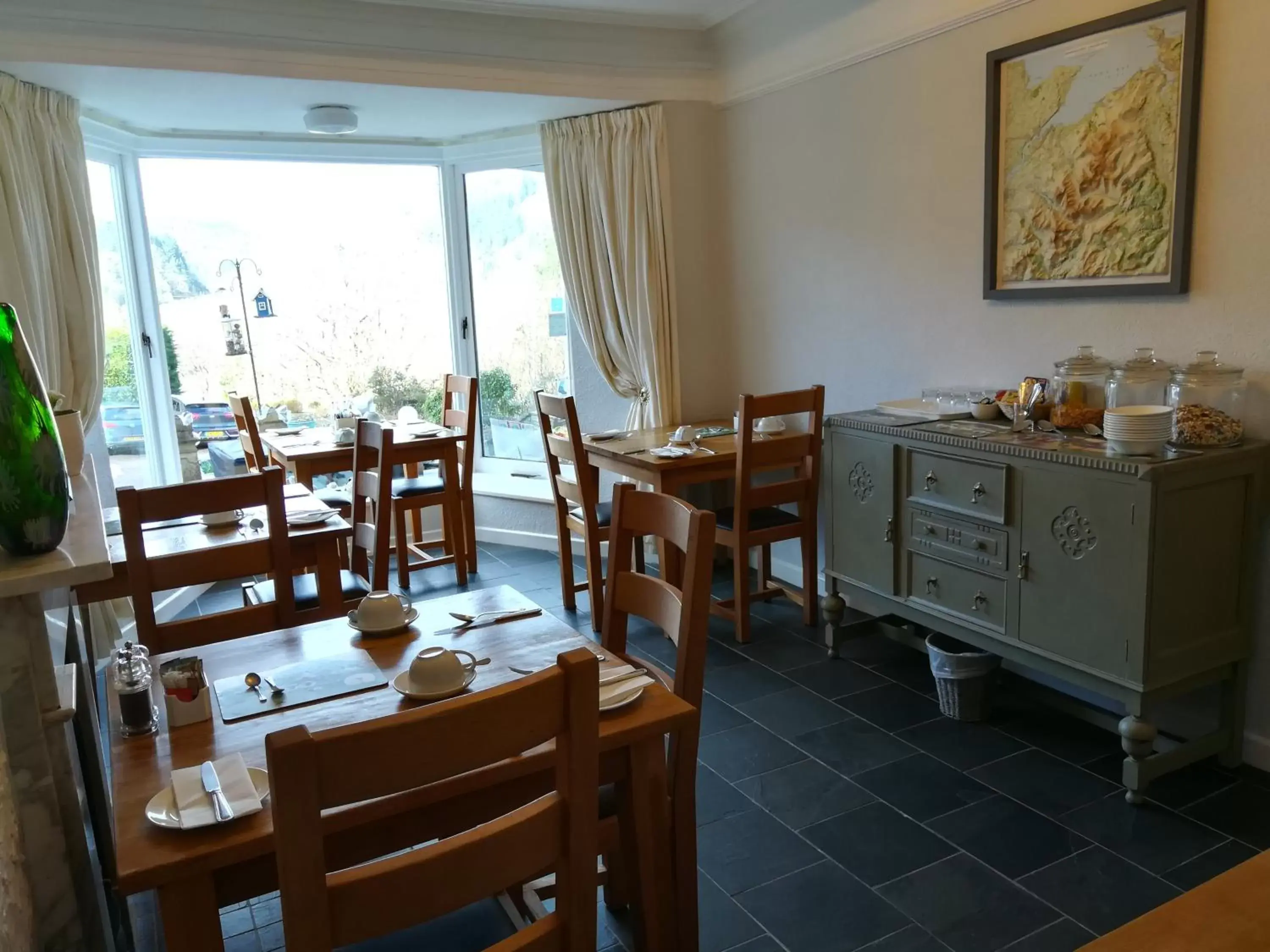 Dining area, Restaurant/Places to Eat in Aberconwy House B&B