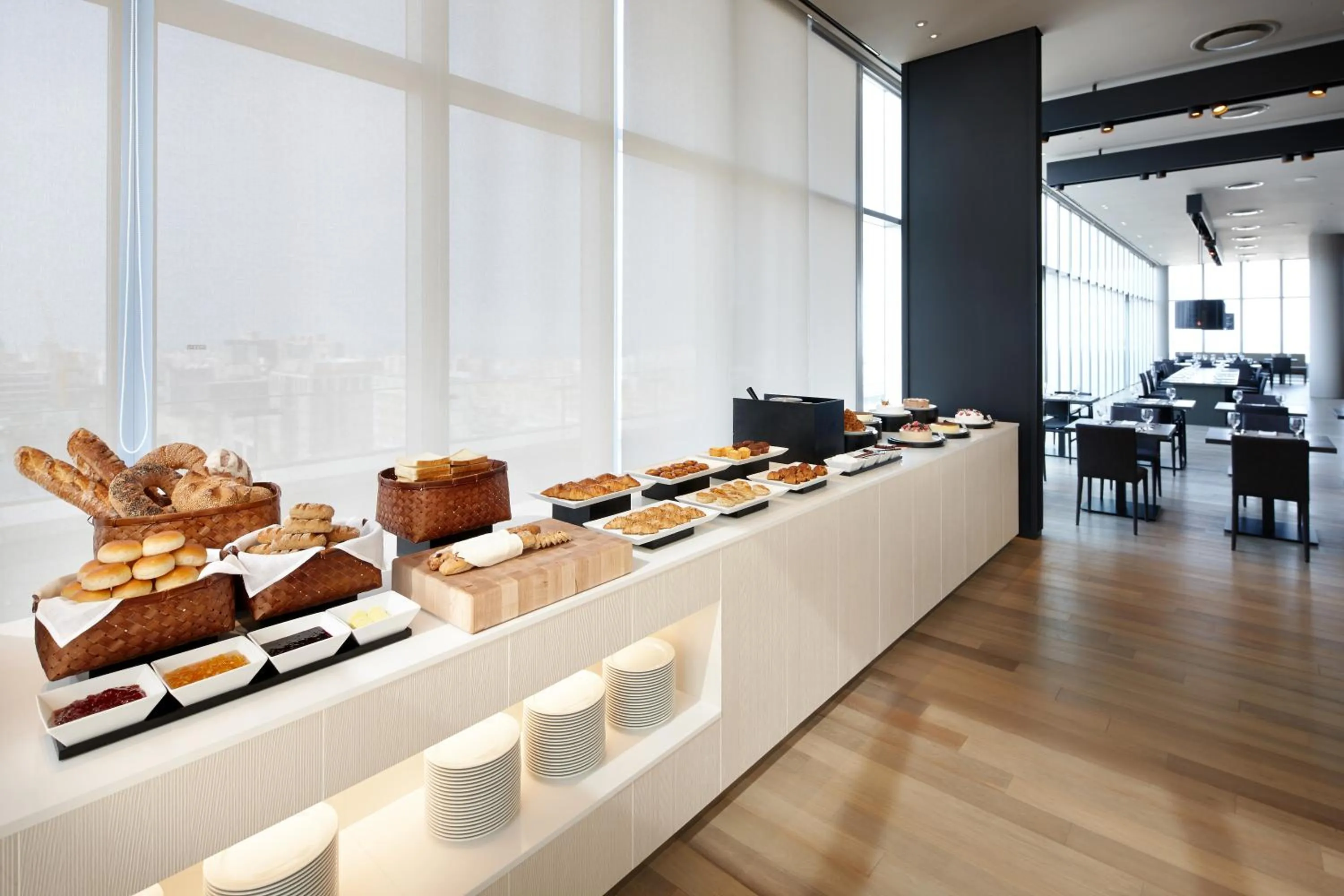 Buffet breakfast in Shilla Stay Jeju Airport