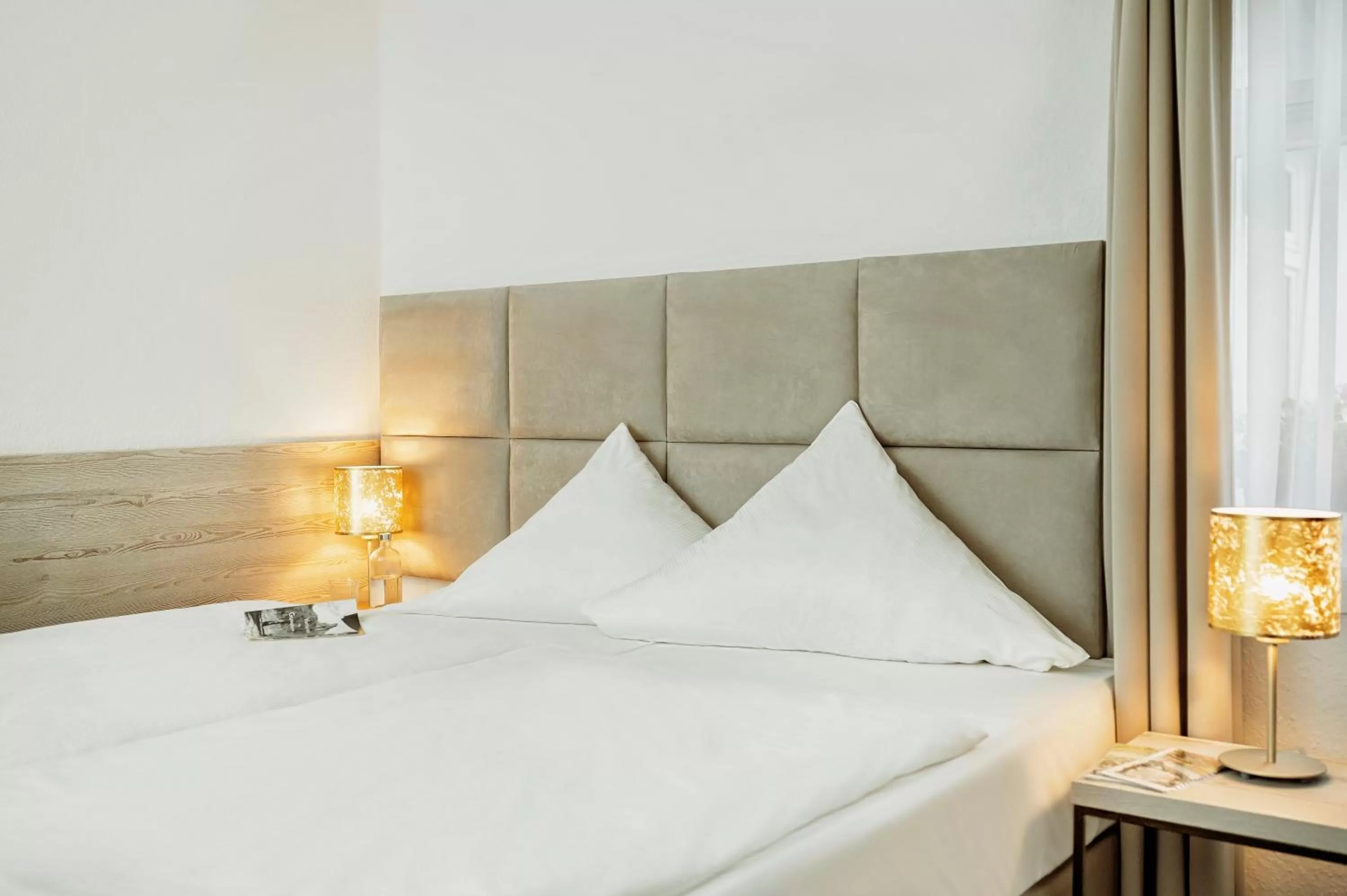 Photo of the whole room, Bed in Hotel Forsthaus