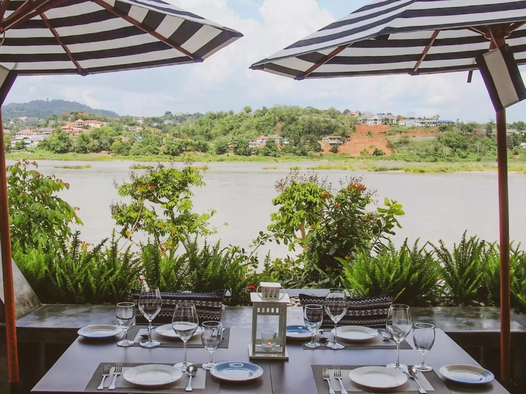 Dining area, Restaurant/Places to Eat in Fortune Riverview Hotel Chiang Khong