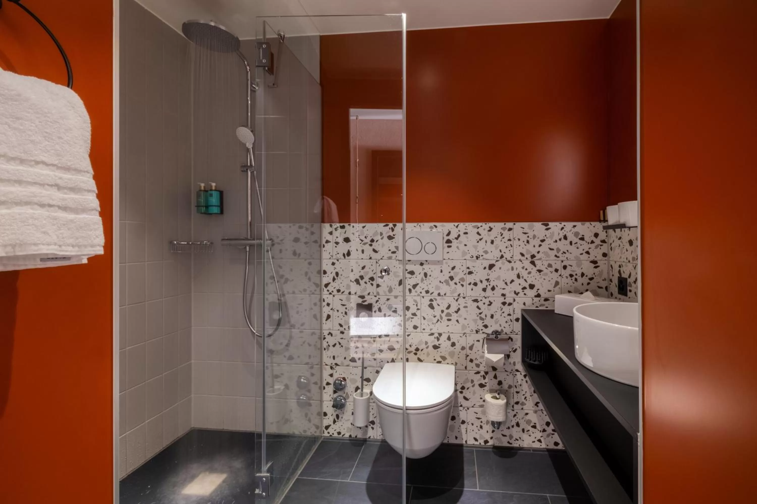 Bathroom in AVES Hotel&Apartment Arosa