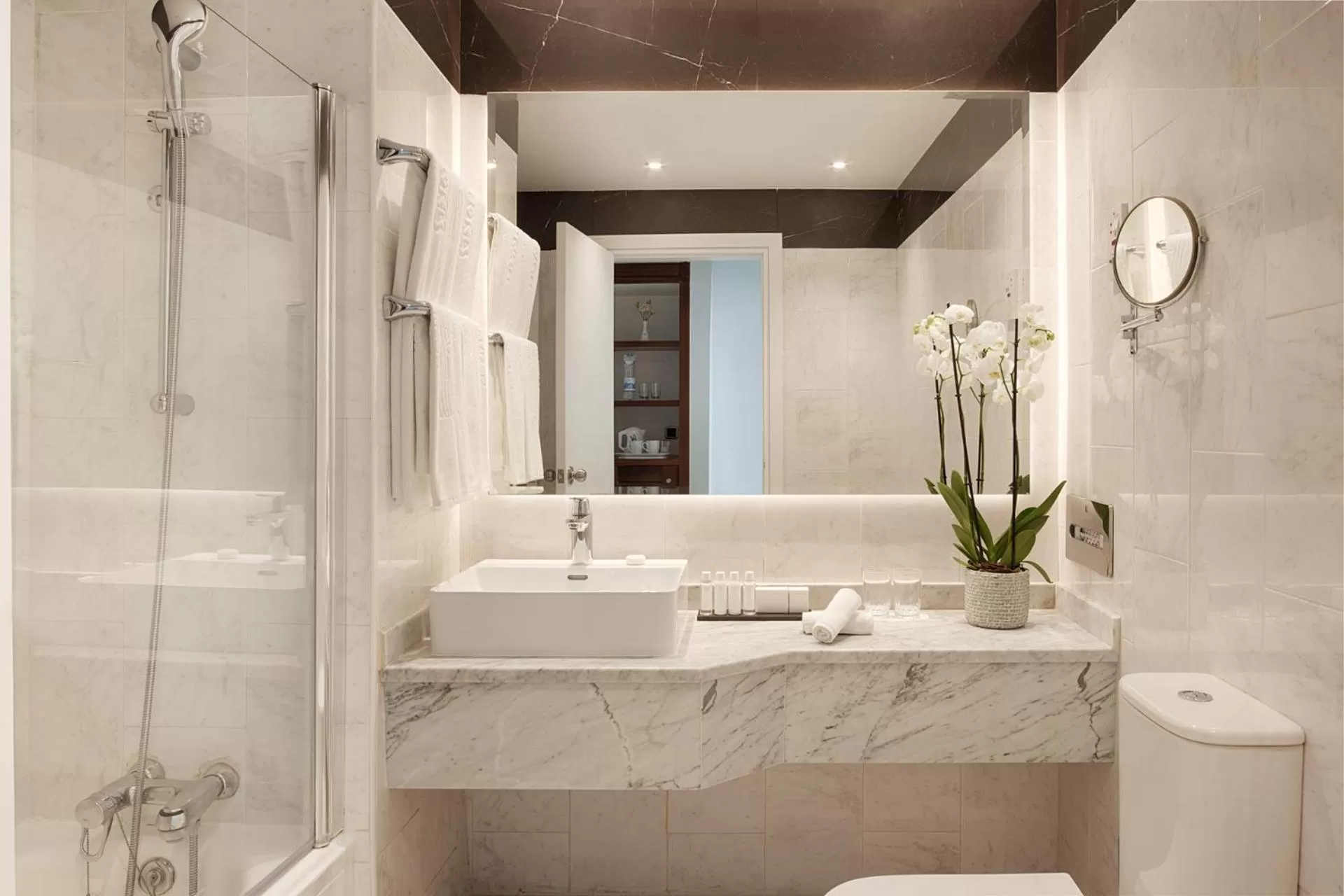 Bathroom in Grecian Bay