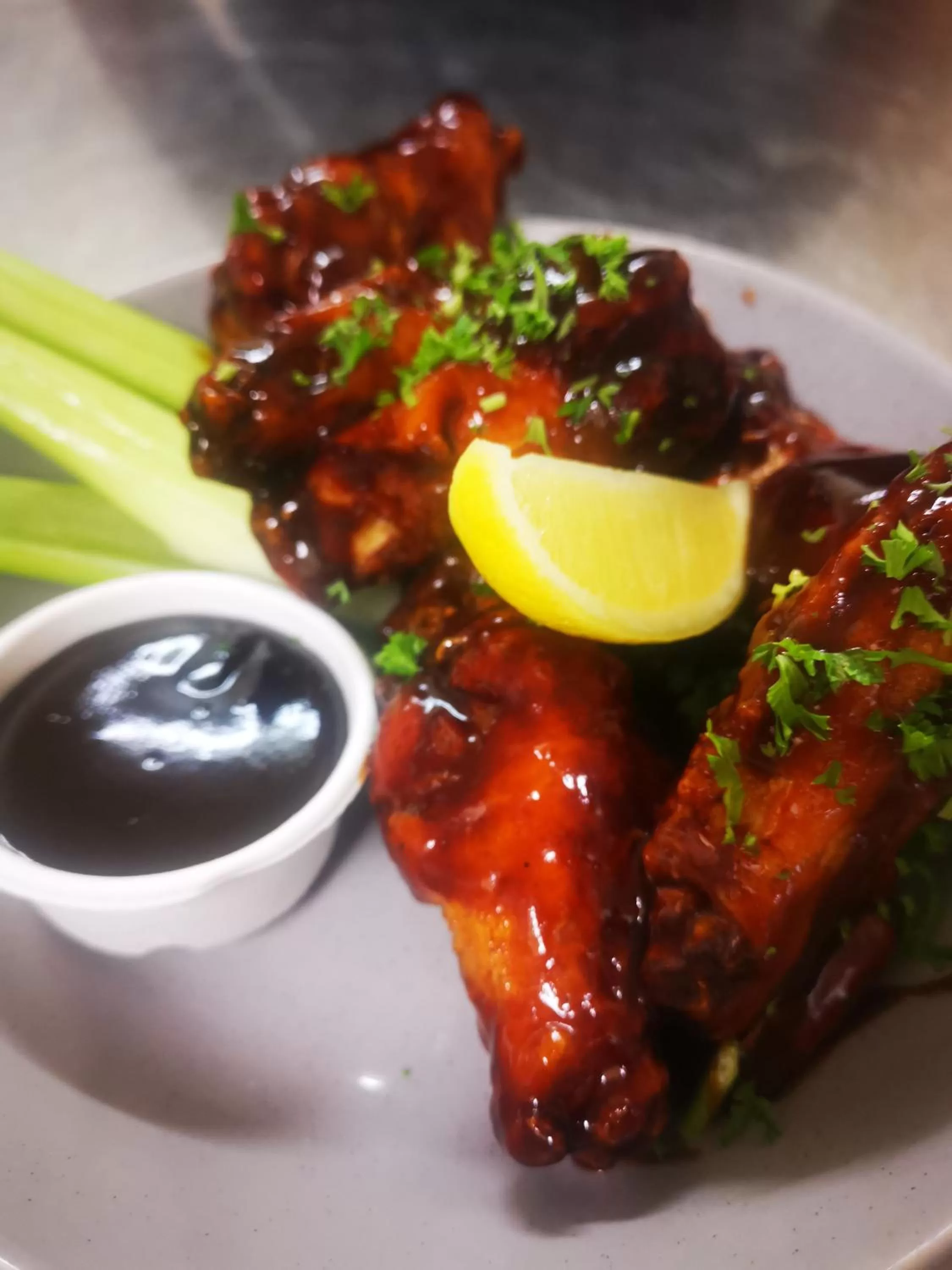 Food and drinks in Queensport Tavern And Motel