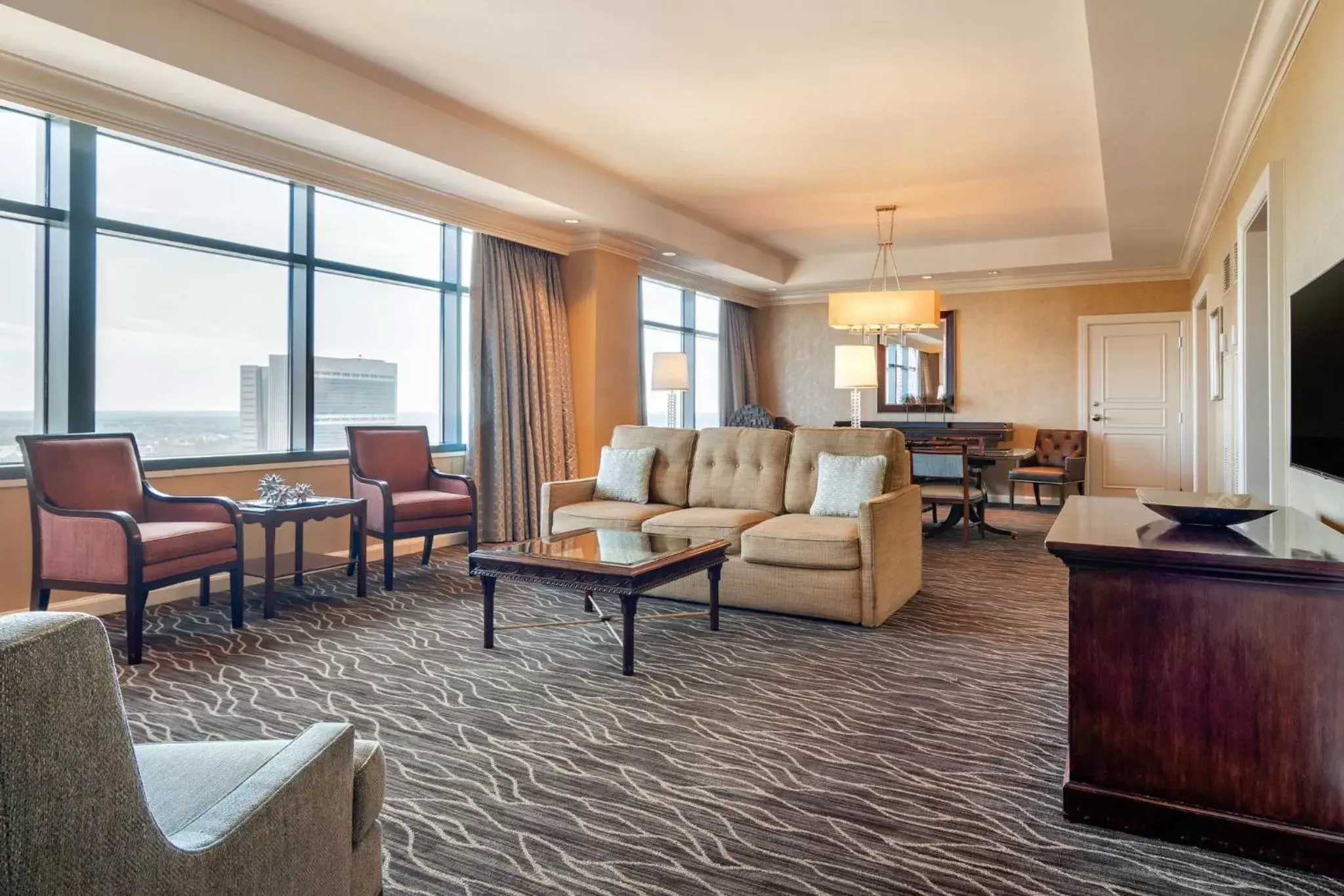 Property building, Seating Area in Omni Atlanta Hotel at CNN Center