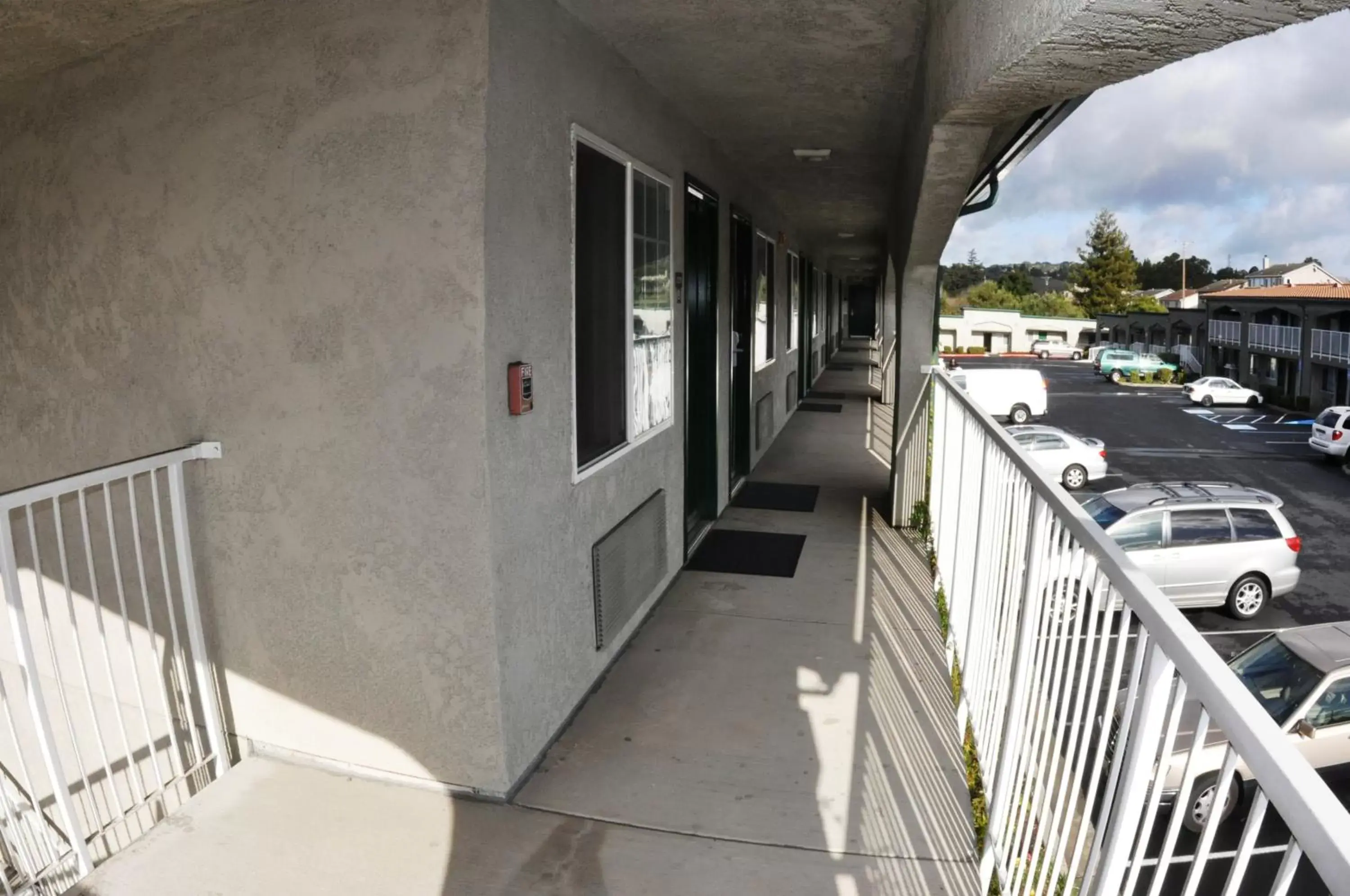 Day, Balcony/Terrace in SureStay Hotel by Best Western Castro Valley