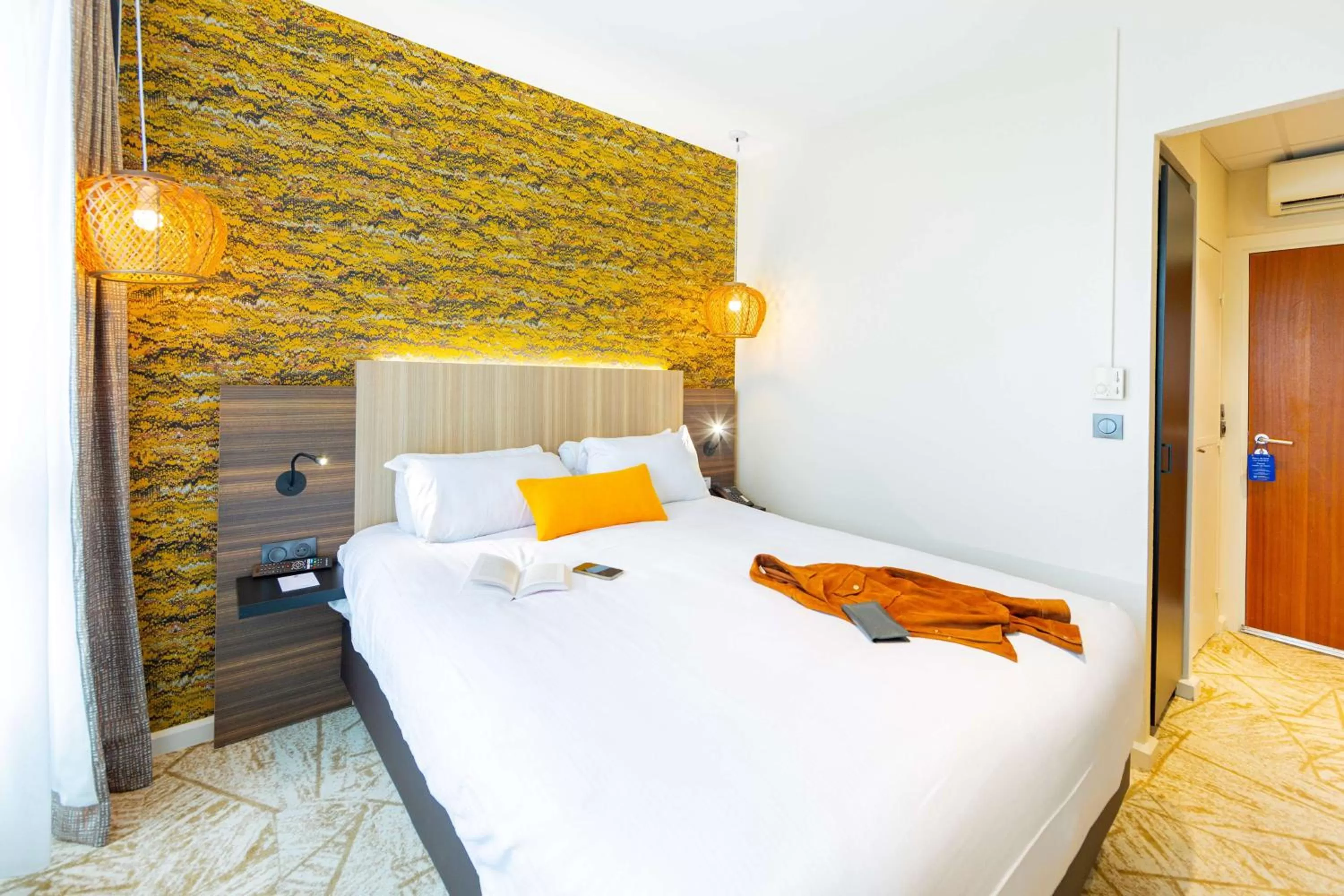 Bedroom, Bed in Best Western Mulhouse Salvator Centre