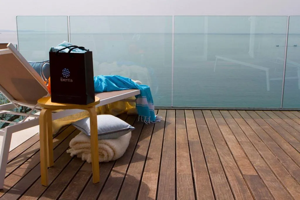 Other, Bed in Hotel Riviera & Maximilian's