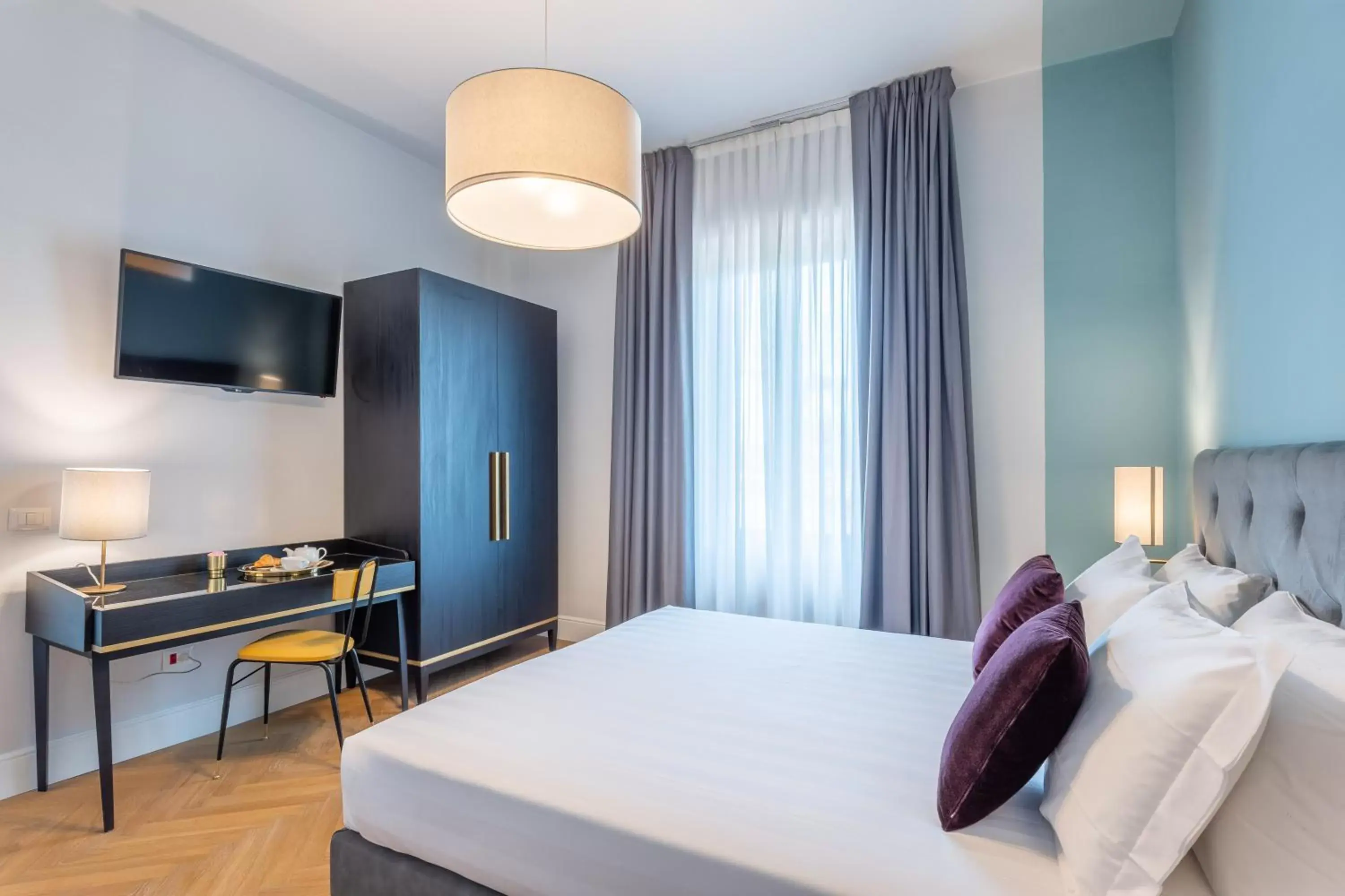 Bed in 3110 ArtHotel Bed in 3110 ArtHotel