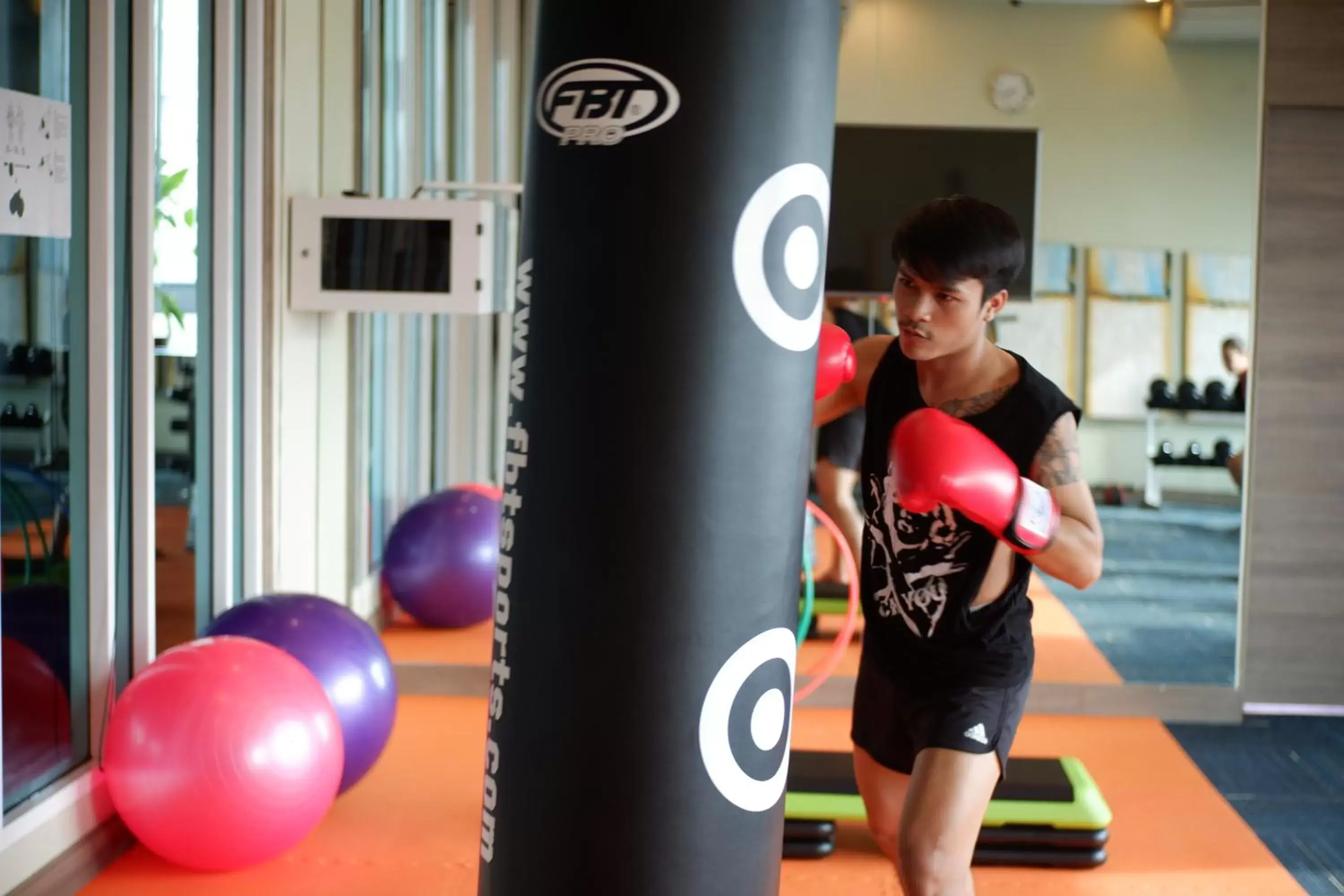 Fitness centre/facilities, Fitness Center/Facilities in Citrus Sukhumvit 11 by Compass Hospitality