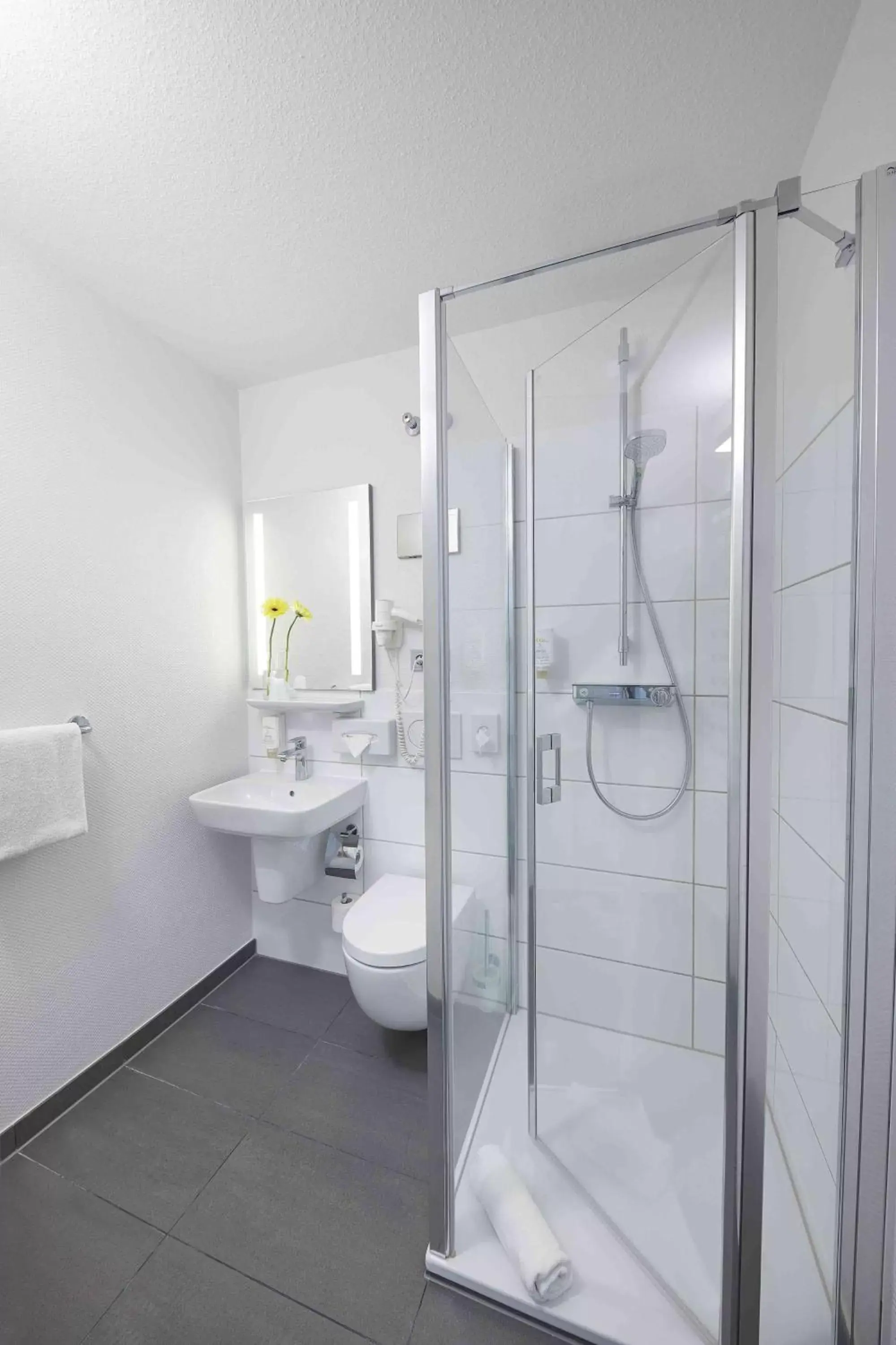 Bathroom in GHOTEL hotel & living Kiel
