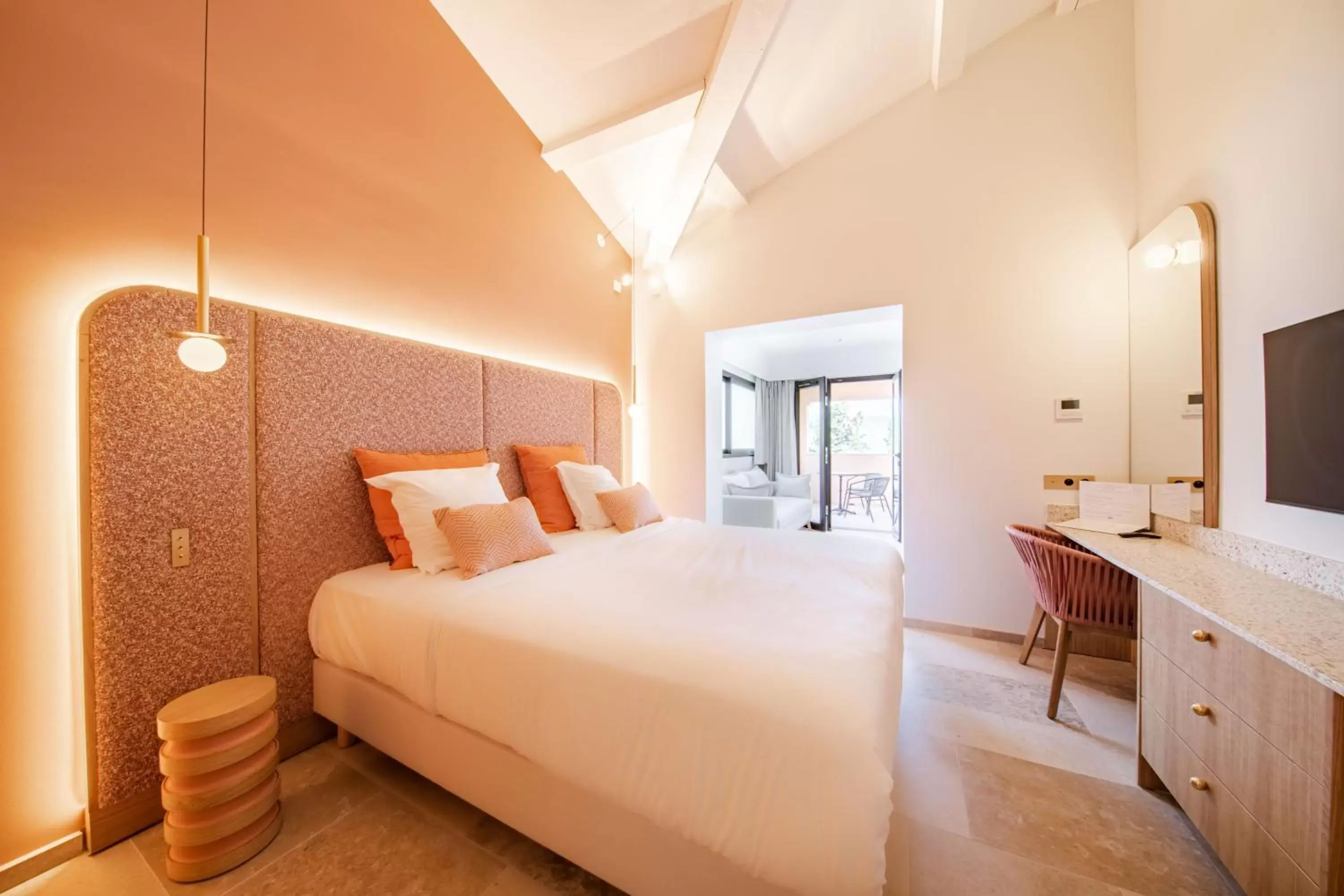 Bed in Hotel Brin d'Azur - Saint Tropez