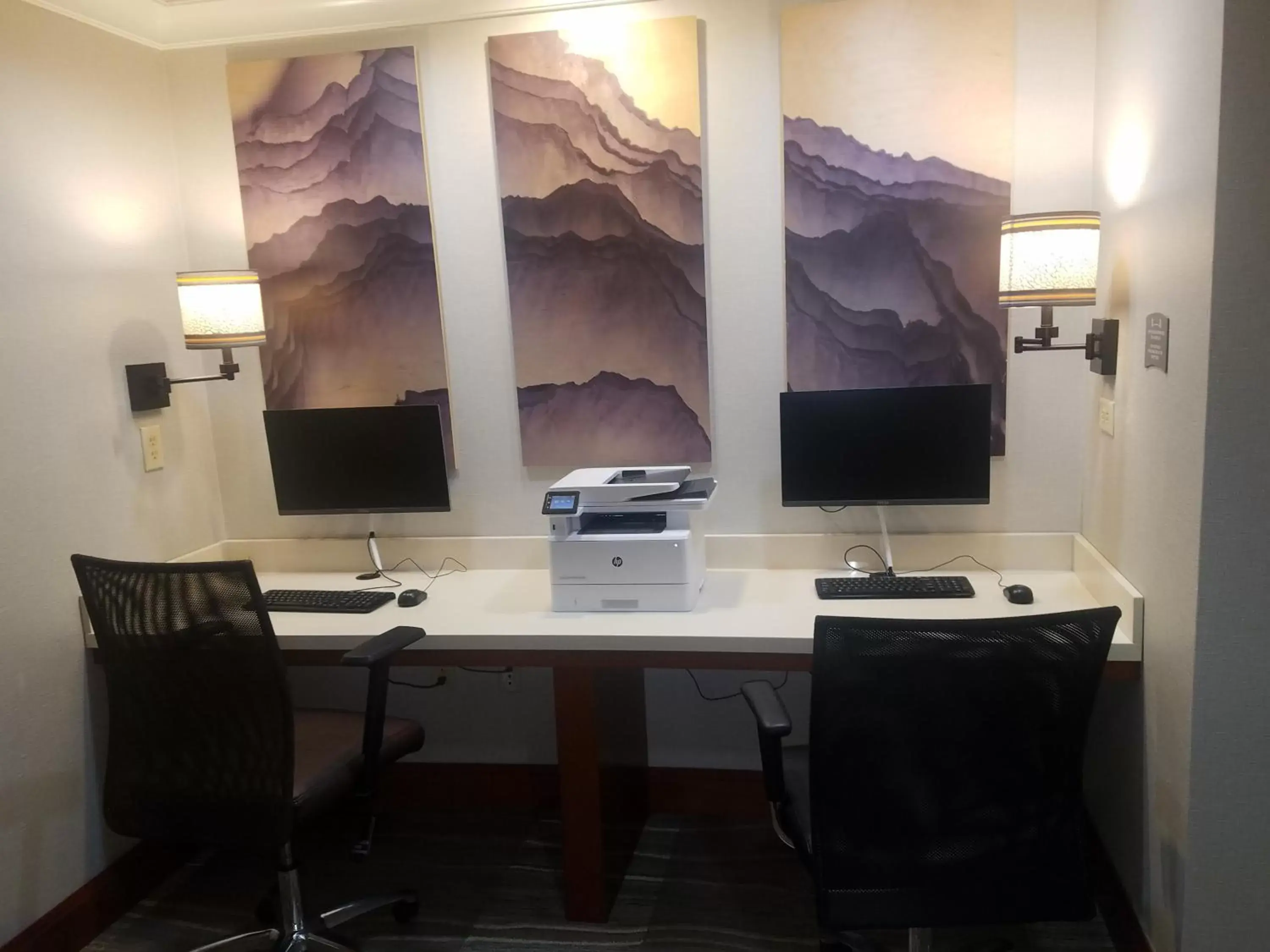 Business facilities in Staybridge Suites Indianapolis-Fishers, an IHG Hotel