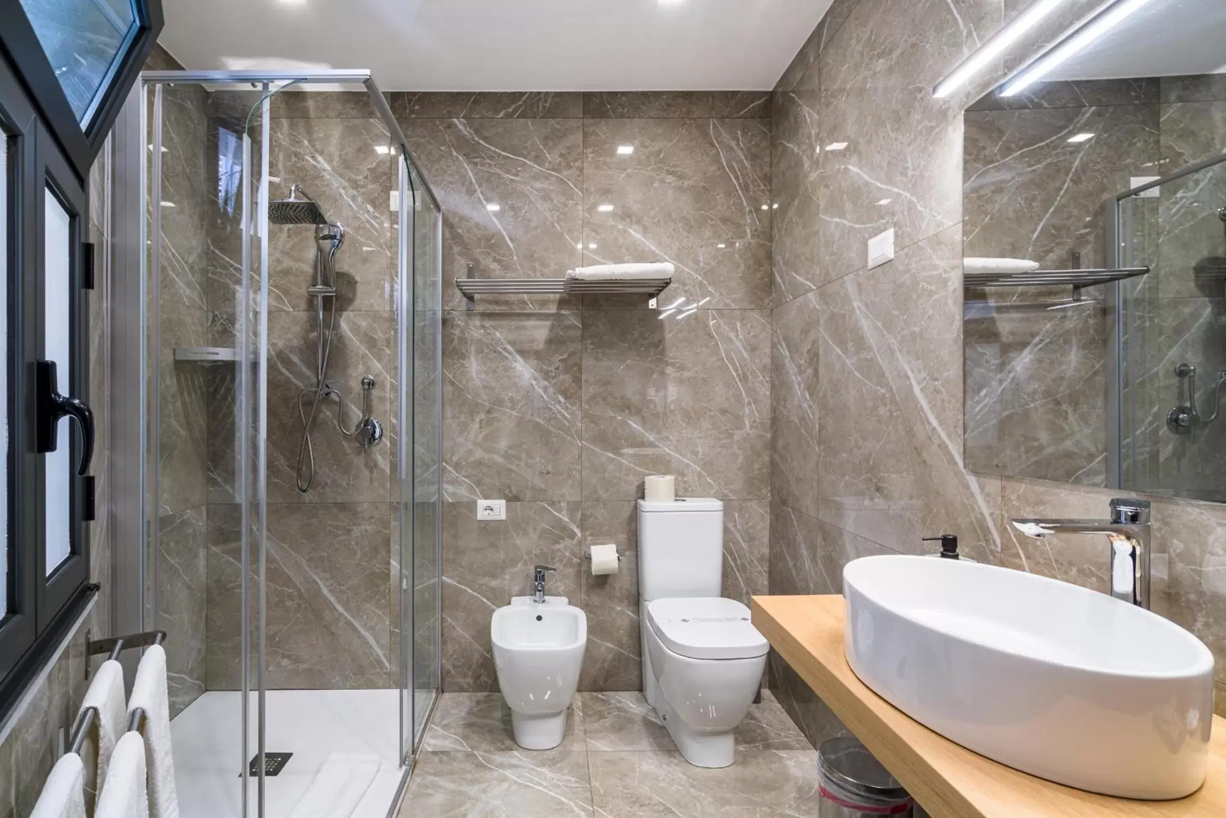 Bathroom in Taormina Palace Hotel