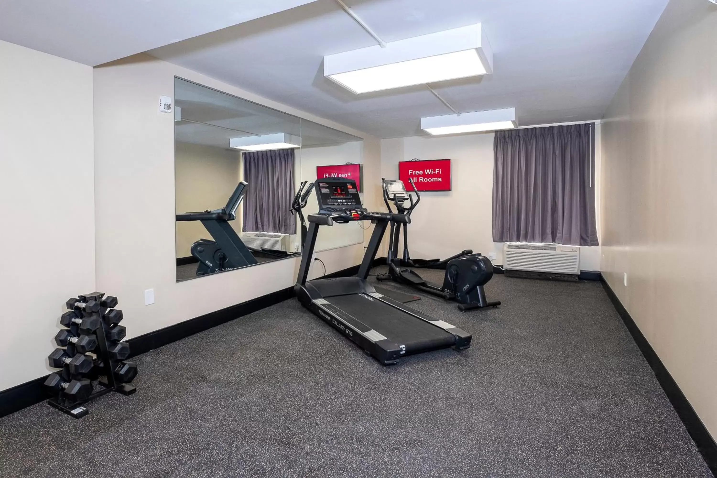 Fitness centre/facilities, Fitness Center/Facilities in Red Roof Inn PLUS+ Tuscaloosa - University
