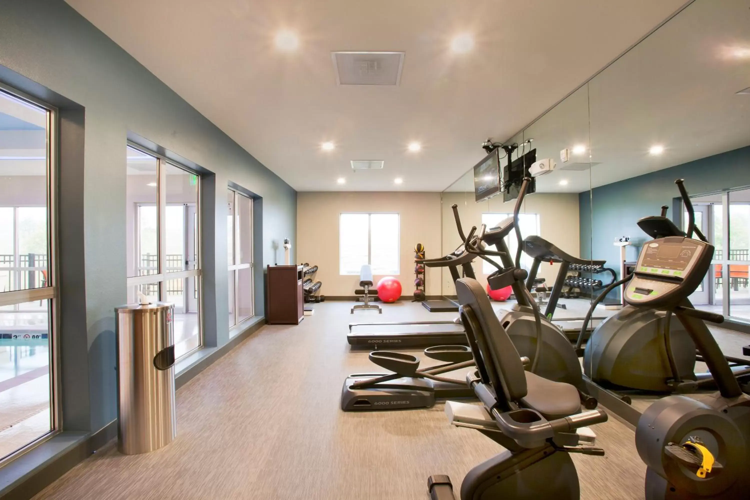 Fitness centre/facilities, Fitness Center/Facilities in Holiday Inn Express Hotel & Suites Hot Springs, an IHG Hotel