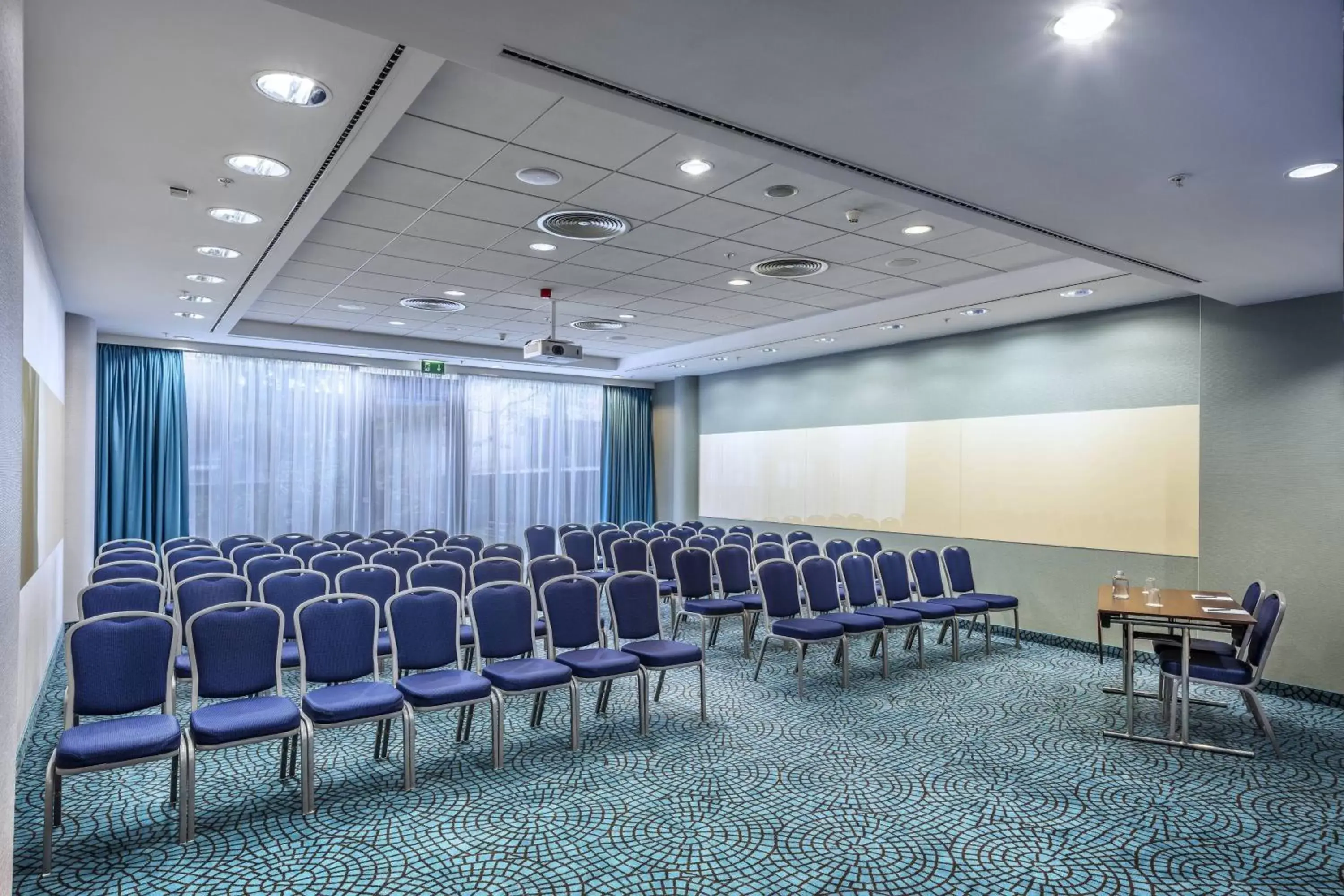 Meeting/conference room in Courtyard by Marriott Prague City