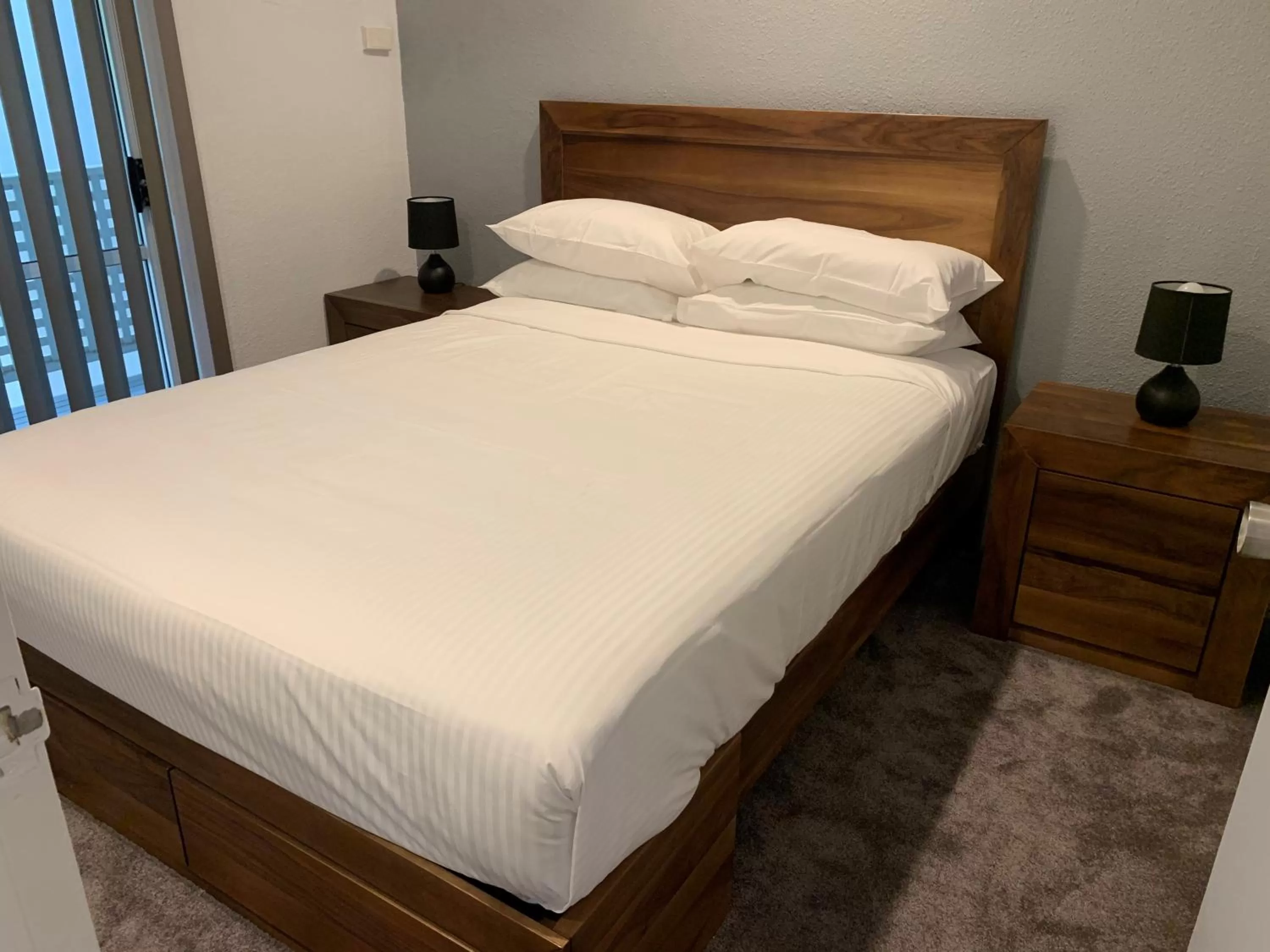 Bedroom, Bed in Reef Resort Villas Port Douglas