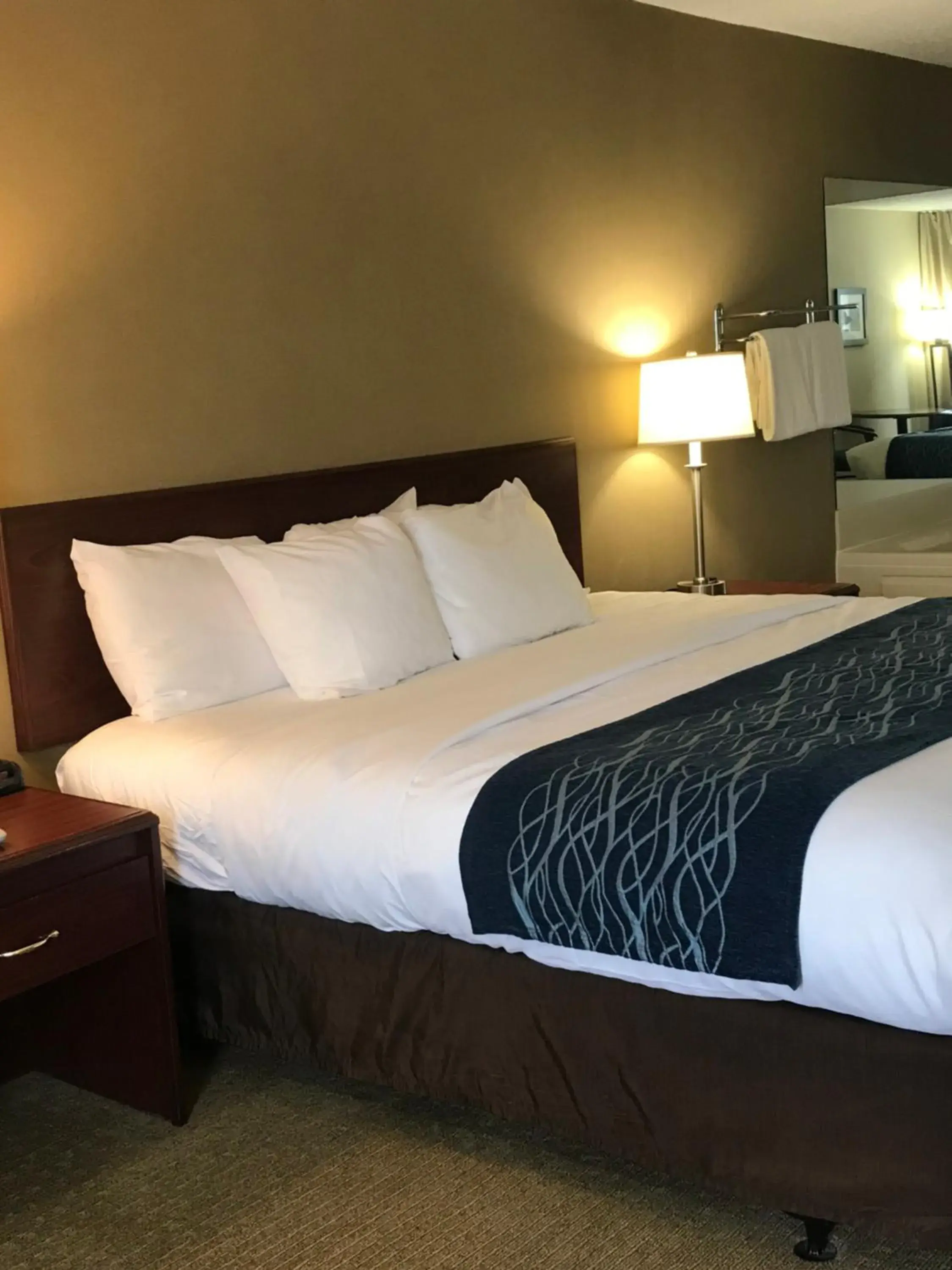 Bedroom, Bed in Comfort Inn