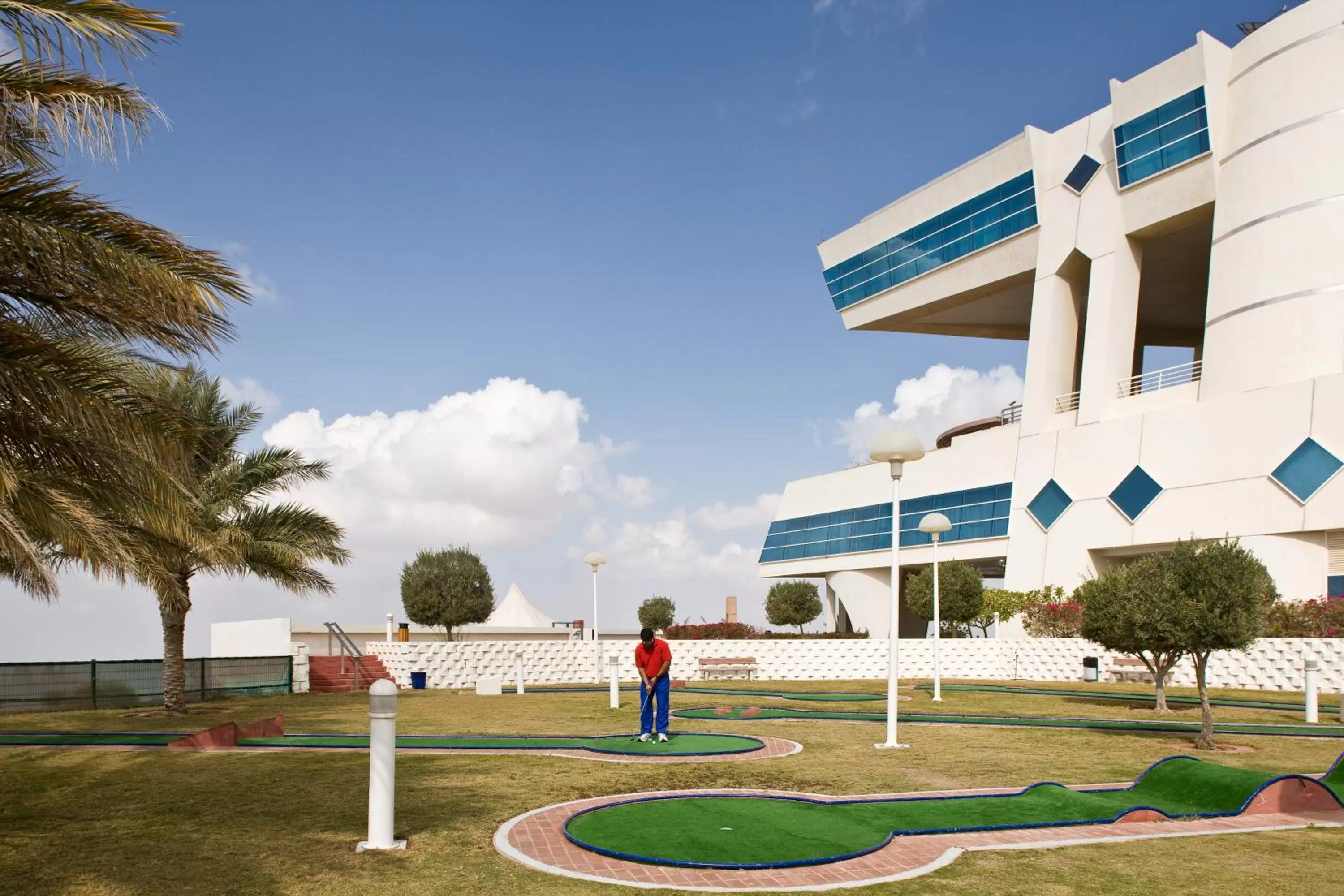 Minigolf in Oryx Grand Hotel Jebel Hafeet