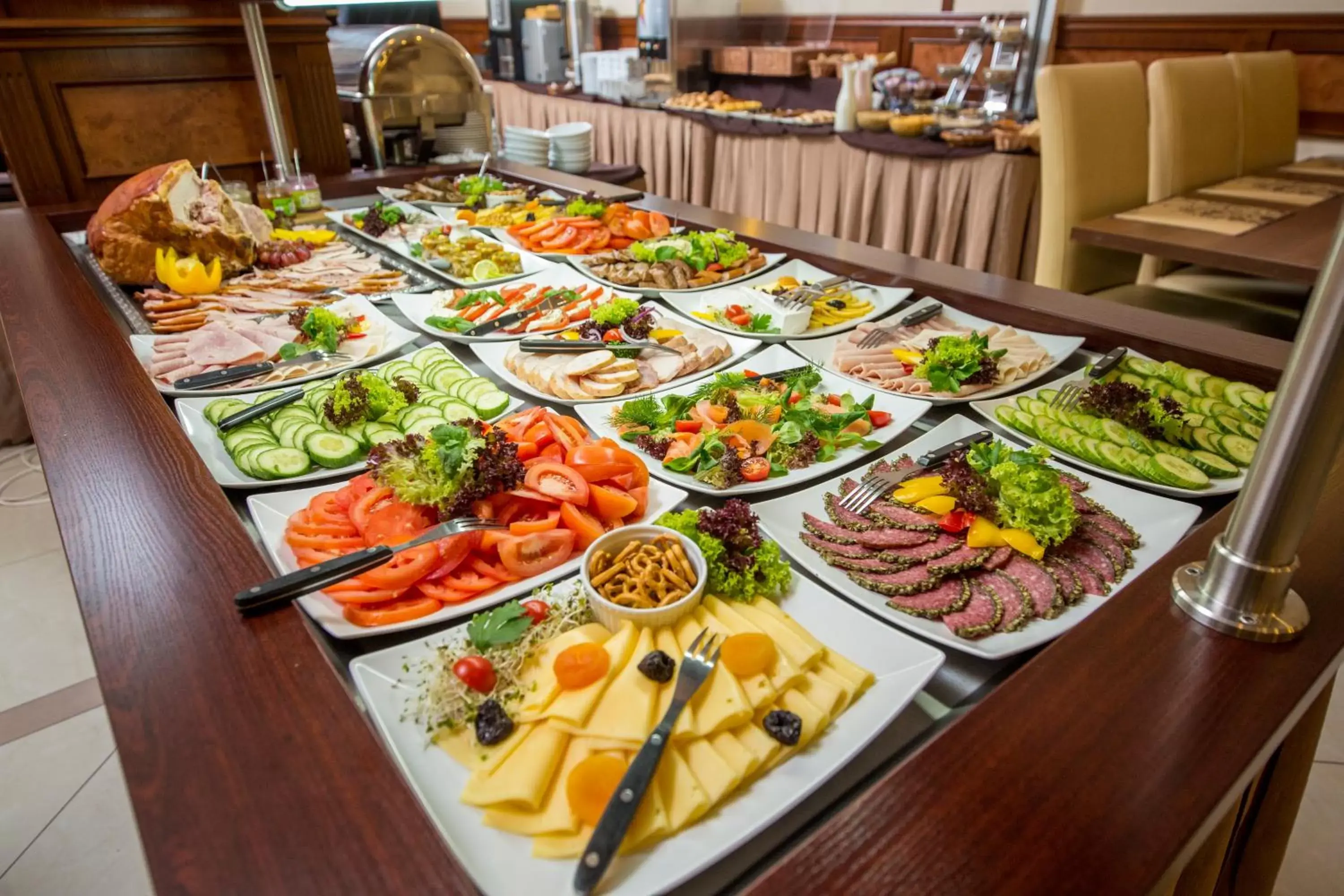 Food and drinks, Lunch and Dinner in Hotel Great Polonia Conrad Kraków