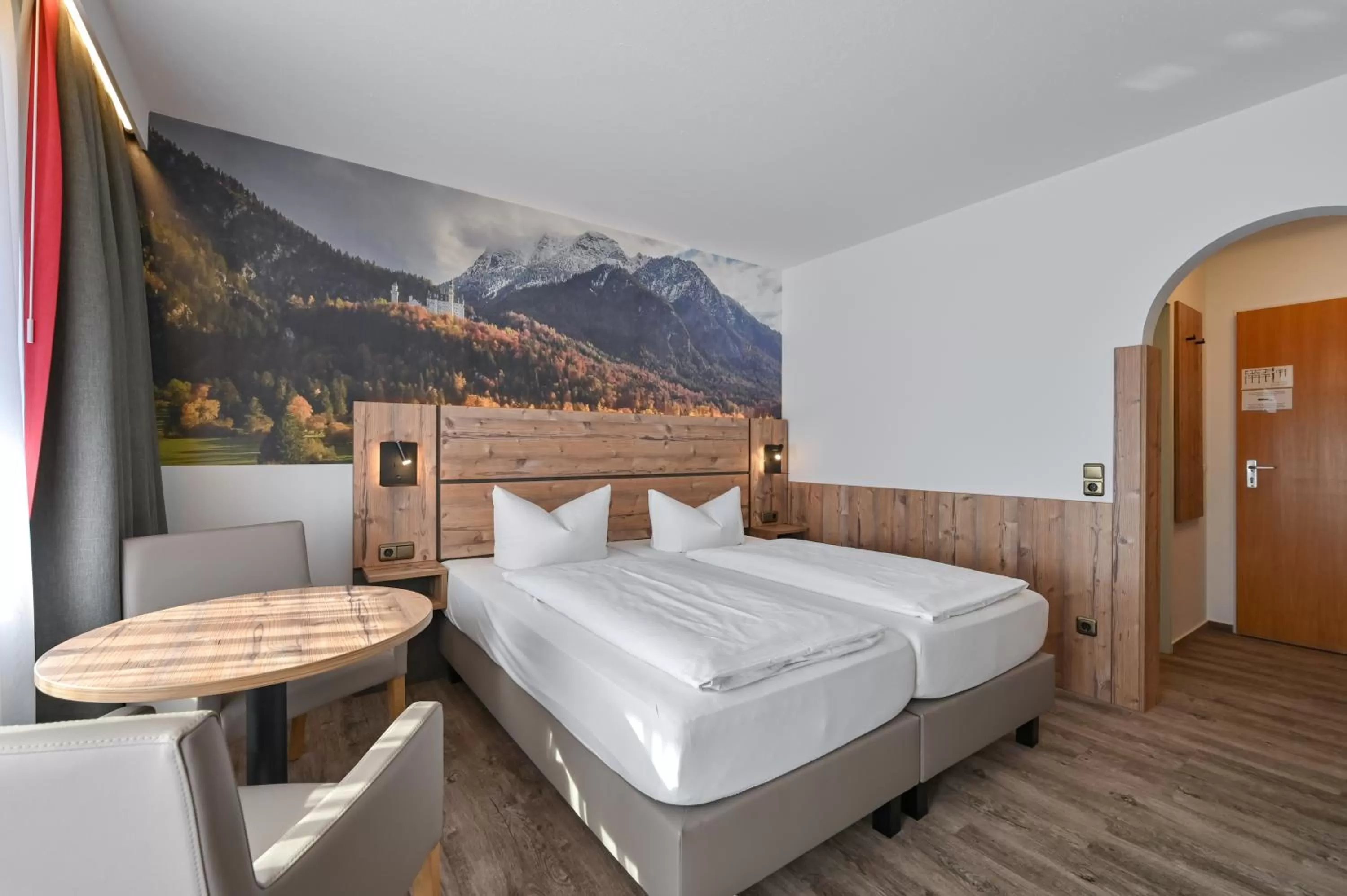 Photo of the whole room, Bed in Hotel Ruchti - Zeit für mich