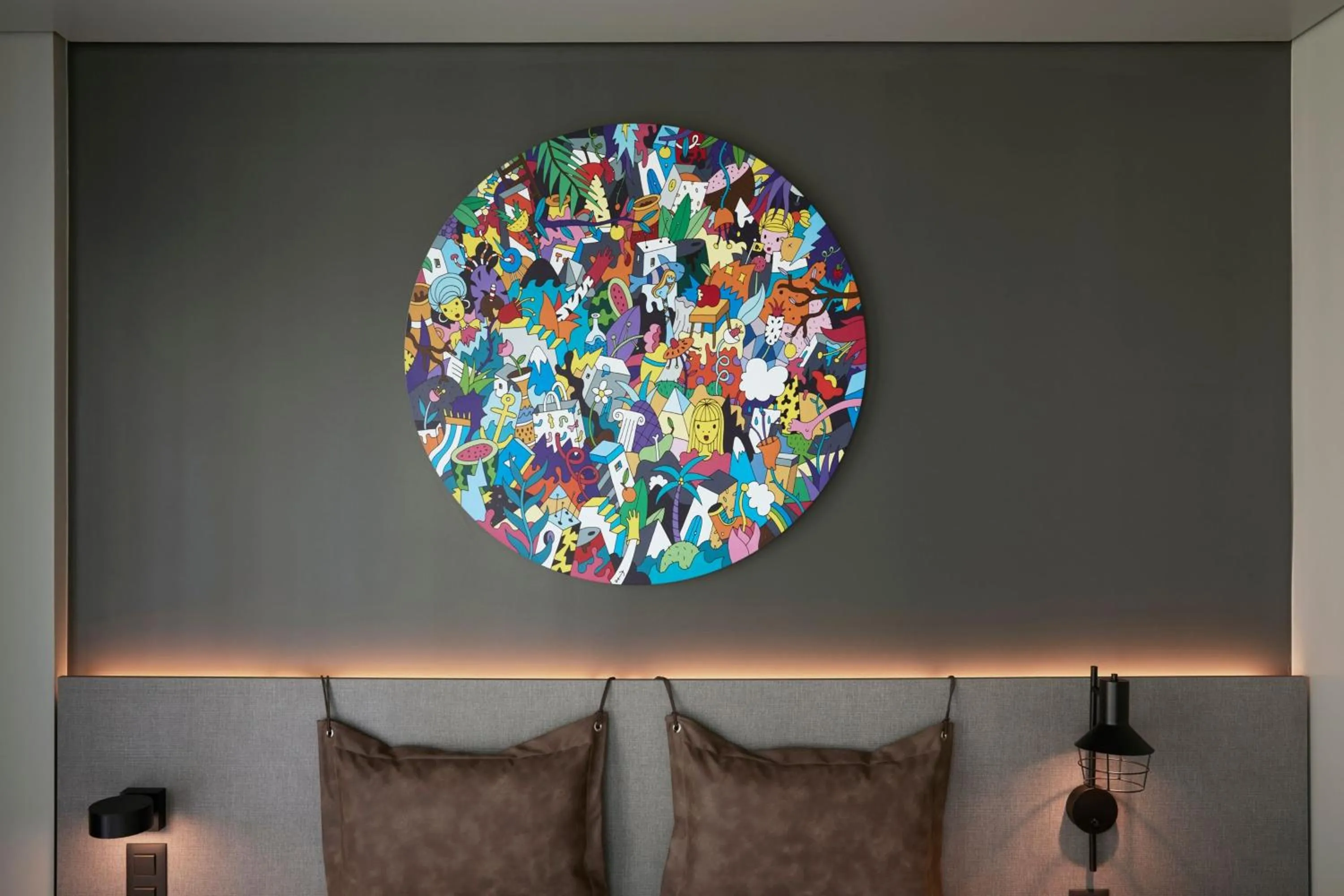 Photo of the whole room in Moxy Athens City