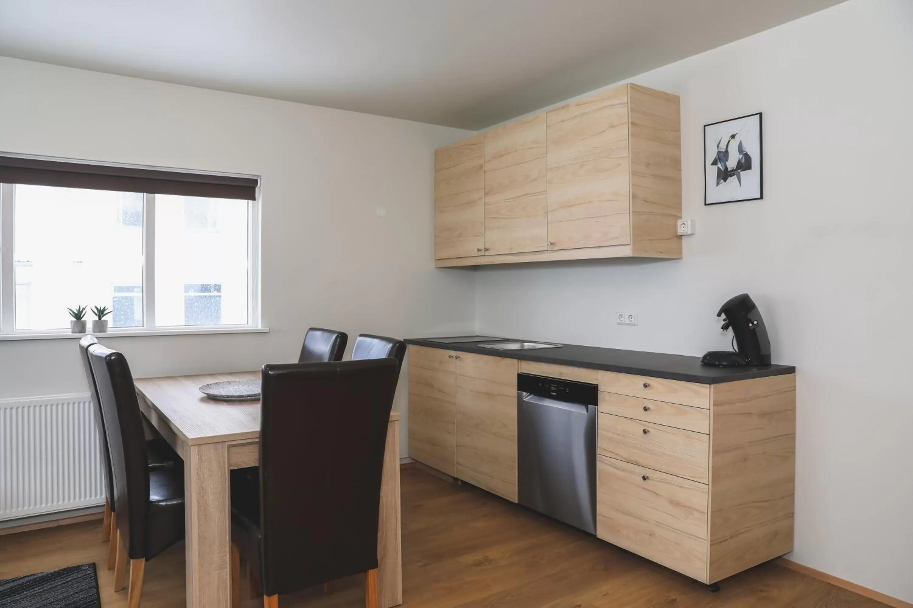 Kitchen or kitchenette in E18 Apartments