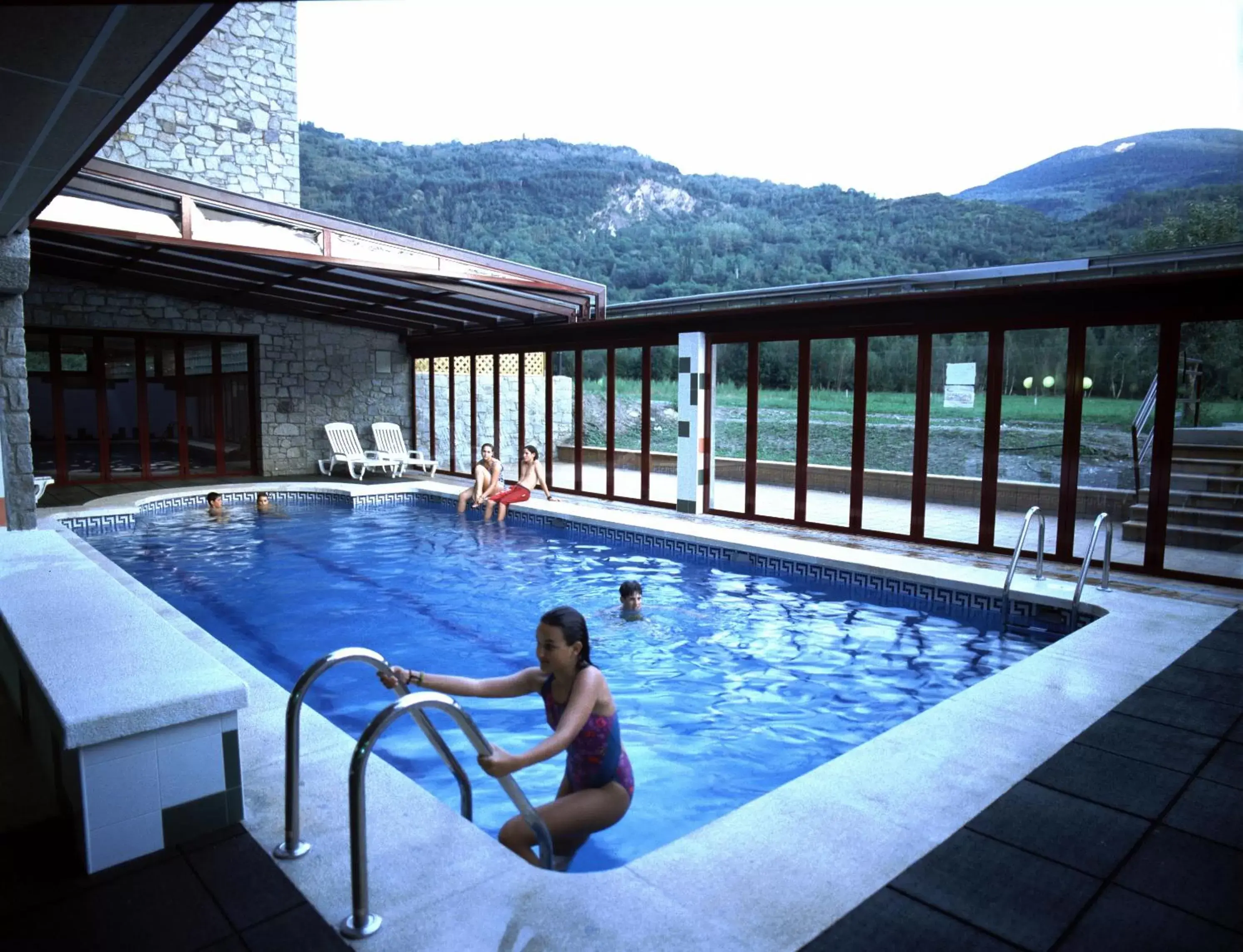 People, Swimming Pool in SOMMOS Hotel Benasque Spa