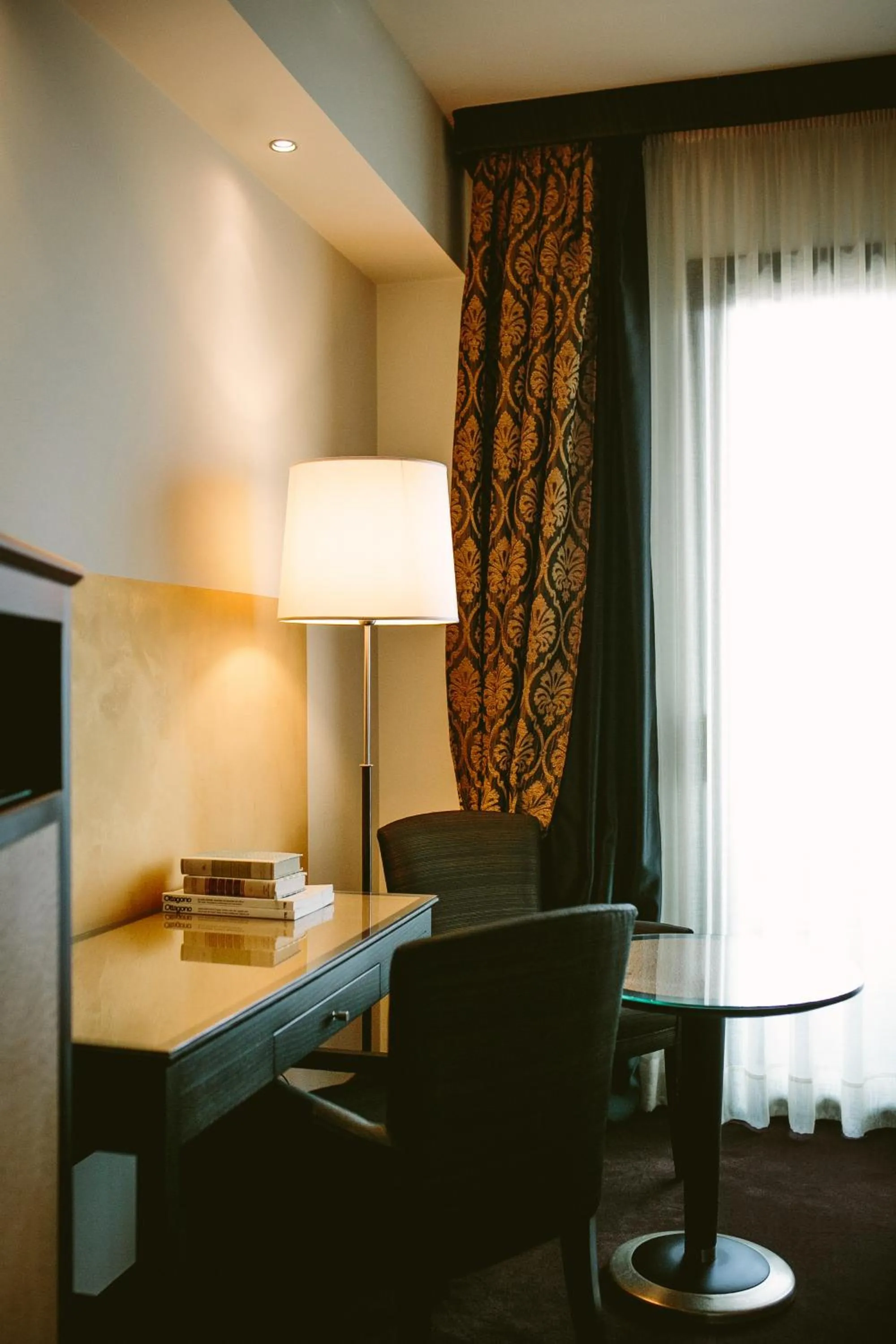 Seating area in Hotel Piccola Vela