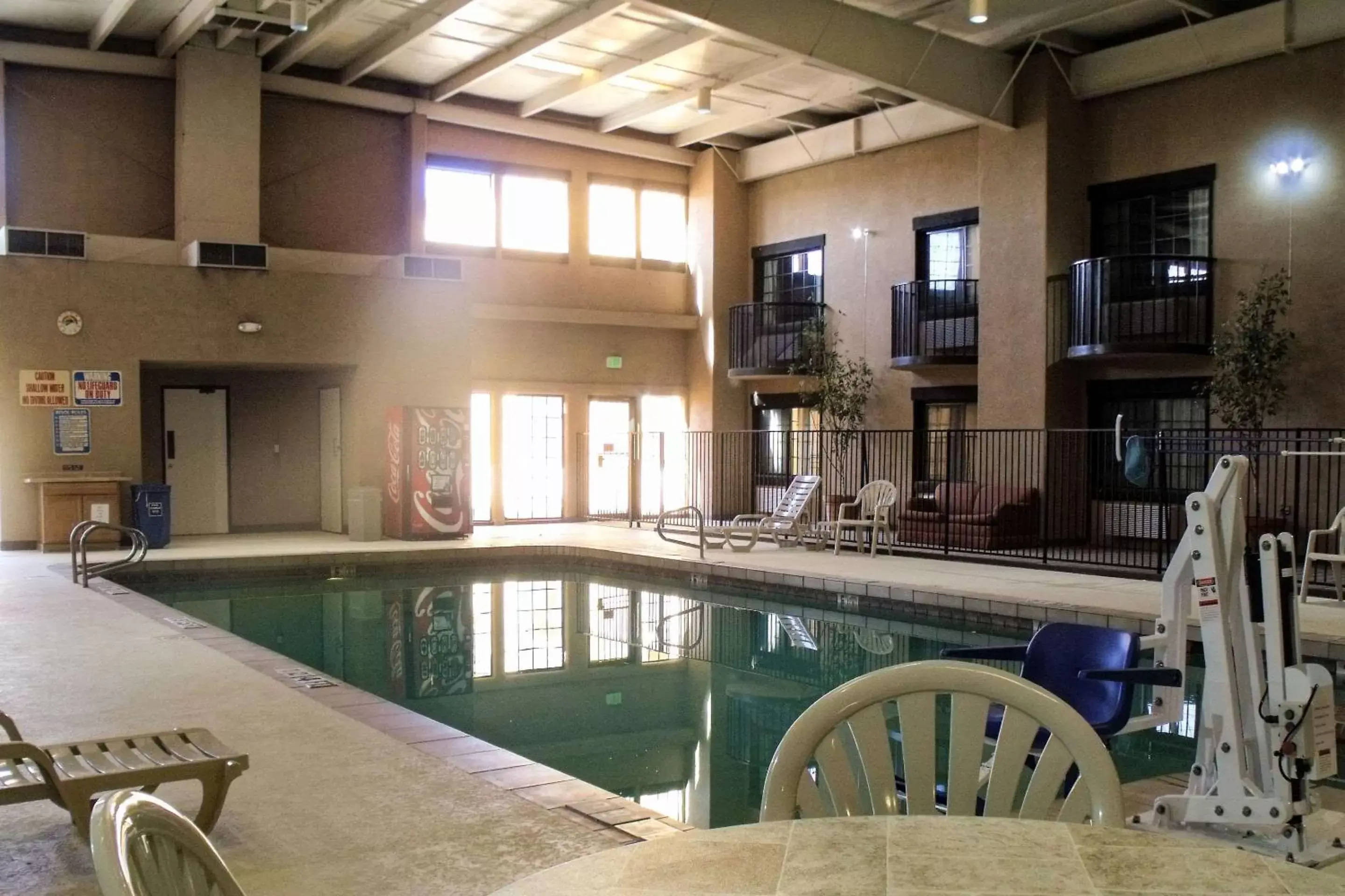 On site, Swimming Pool in Quality Inn Winslow I-40