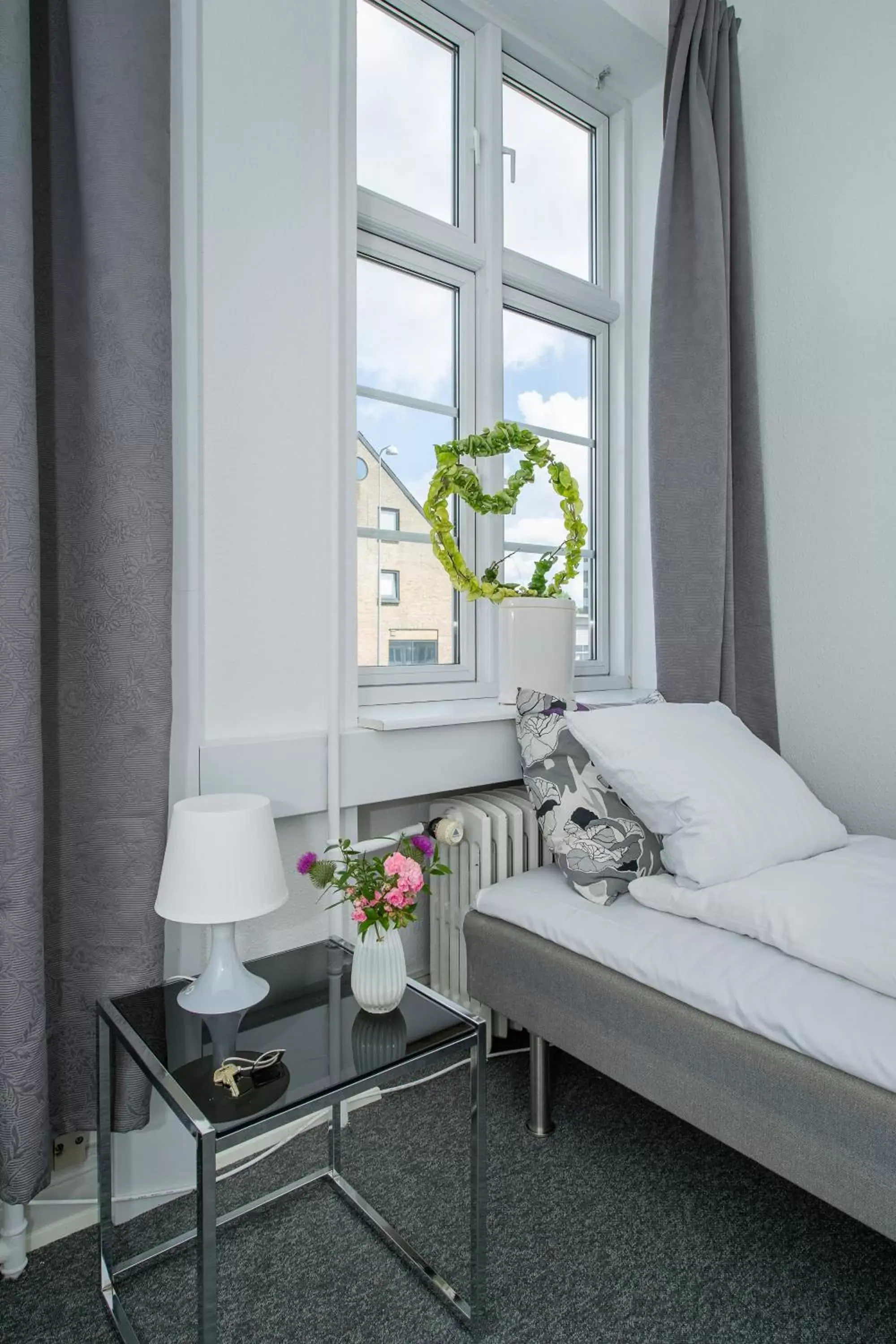 Twin Room with Shared Toilet in Villa Gertrud - Bed & Breakfast Twin Room with Shared Toilet in Villa Gertrud - Bed & Breakfast