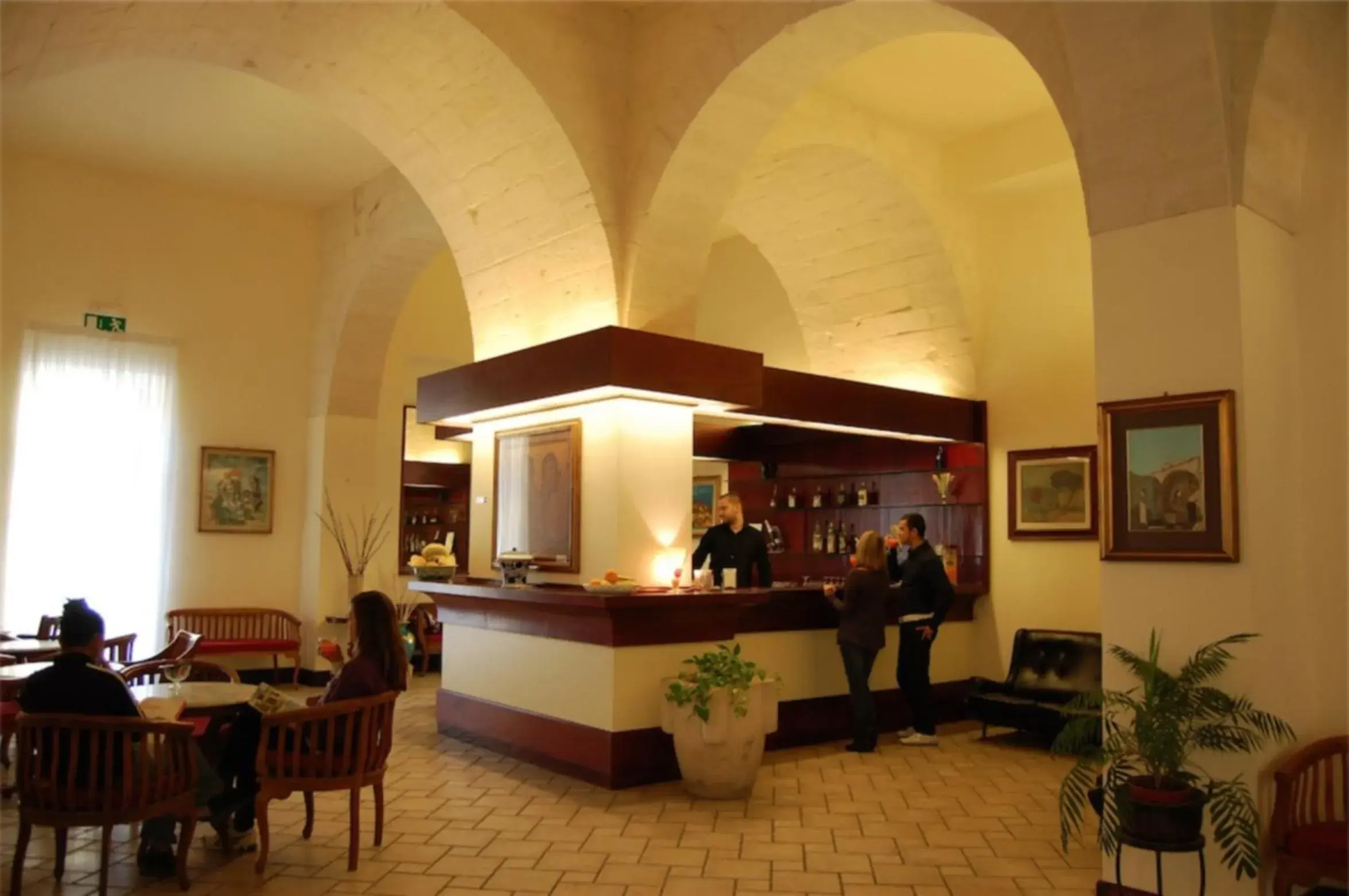 Lounge or bar, Restaurant/Places to Eat in Hotel Miramare