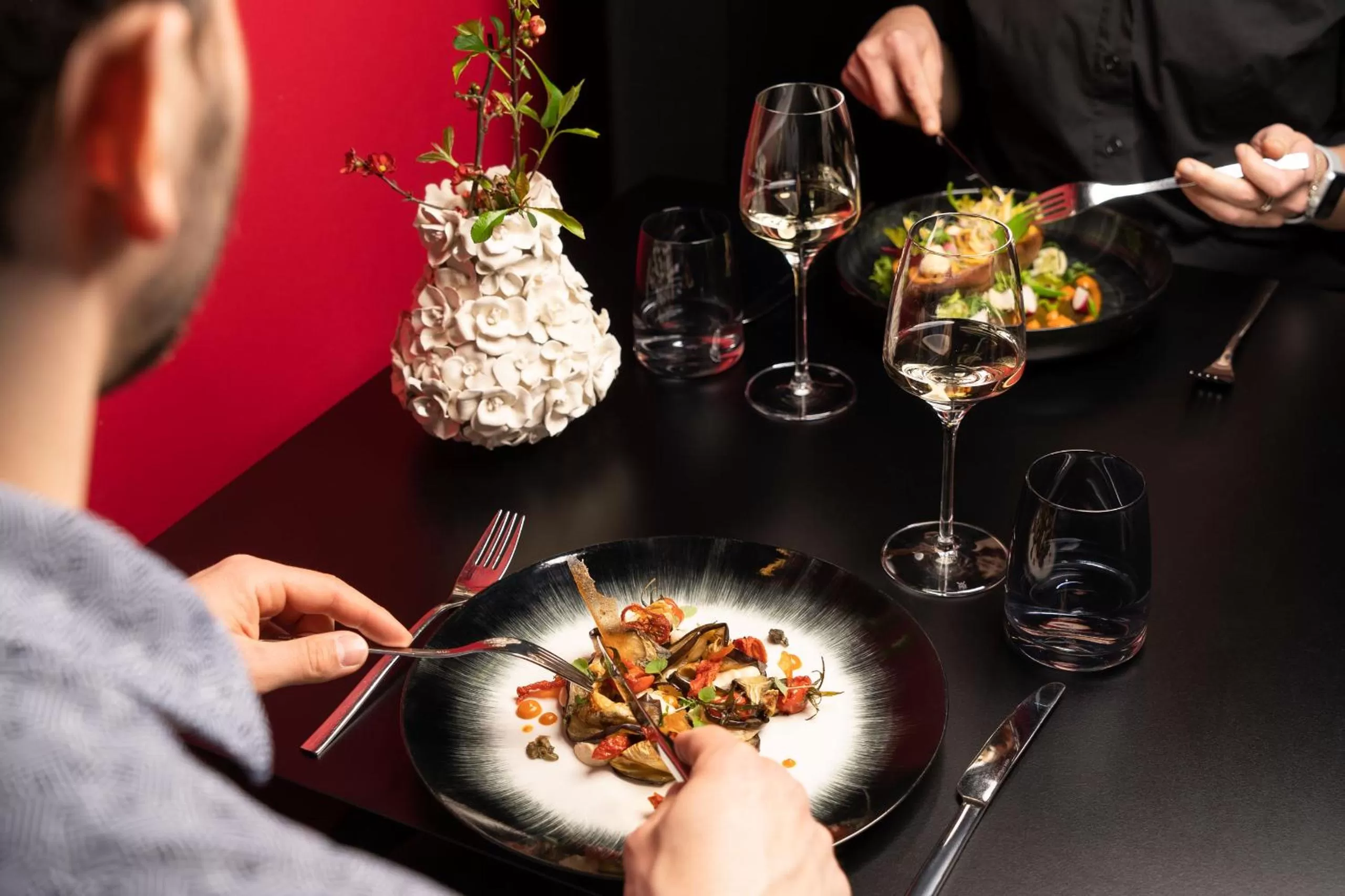 Restaurant/places to eat in Laurichhof